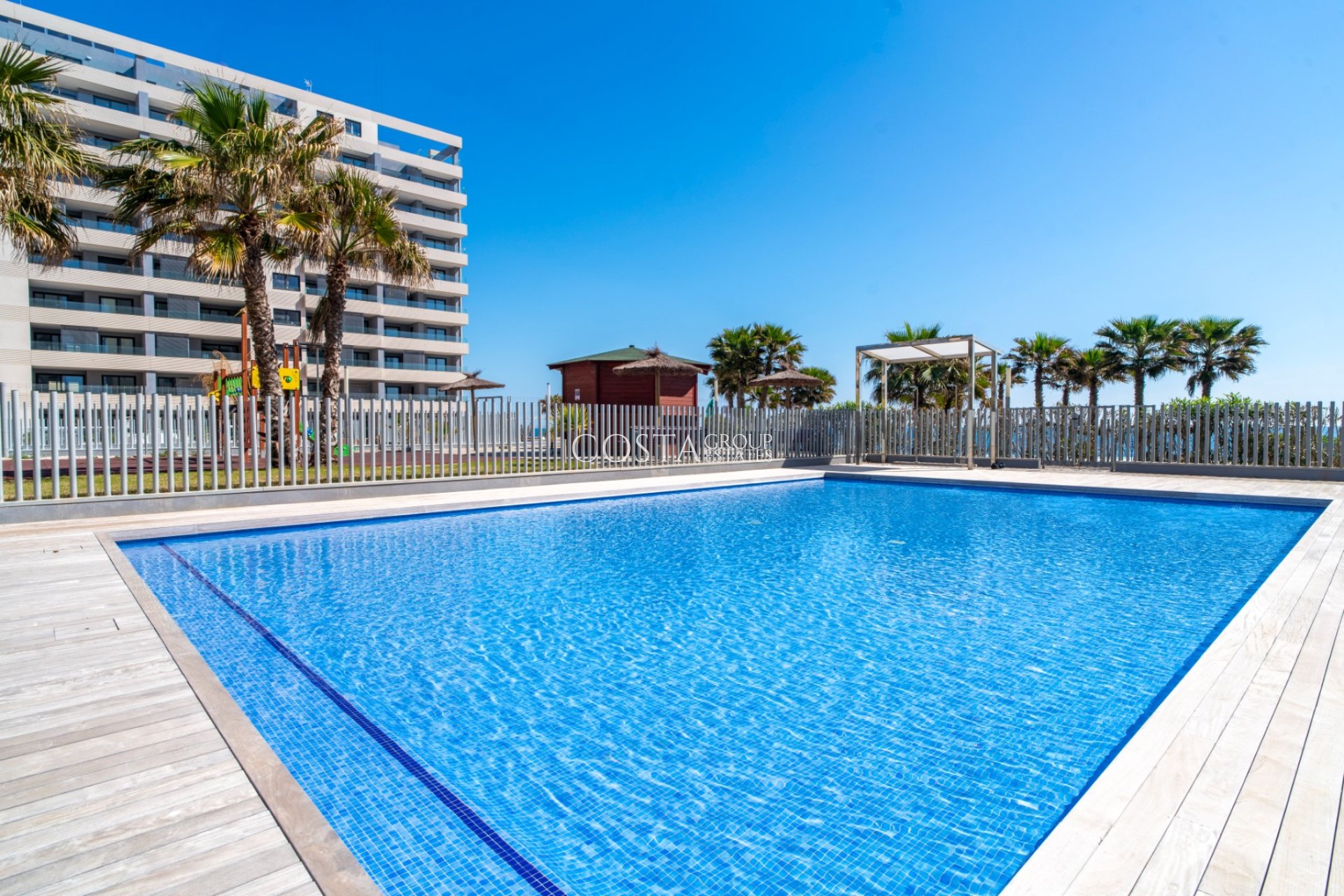 Odsprzedaż - Apartments -
Torrevieja - Punta Prima