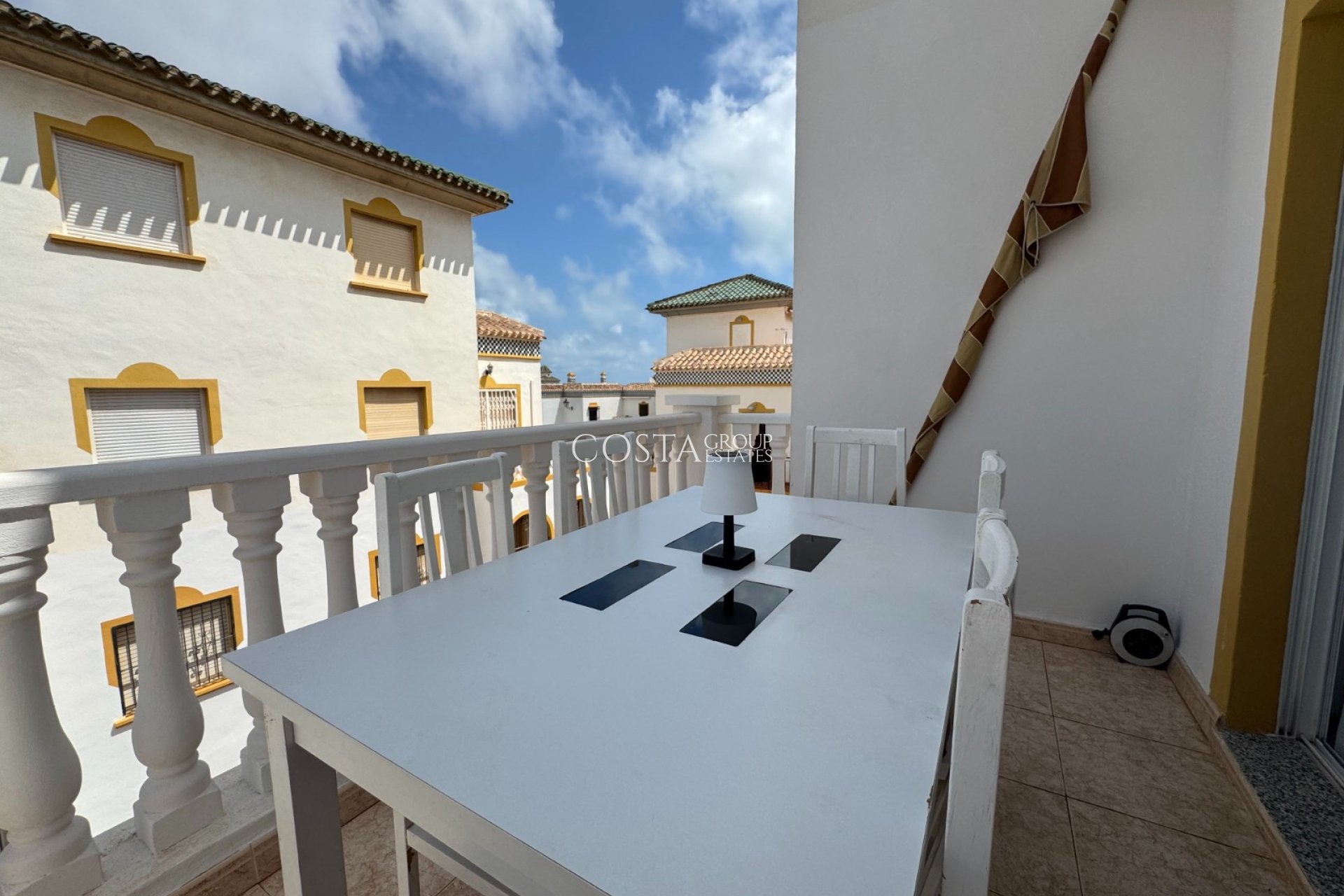 Odsprzedaż - Apartments -
Torrevieja - Torrelamata - La Mata