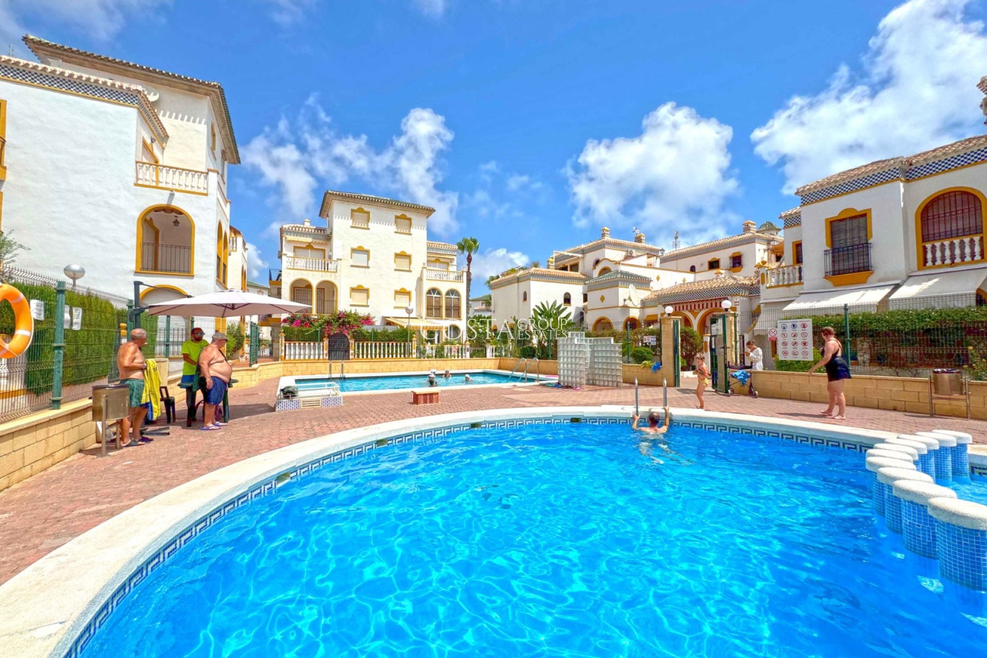 Odsprzedaż - Apartments -
Torrevieja - Torrelamata - La Mata