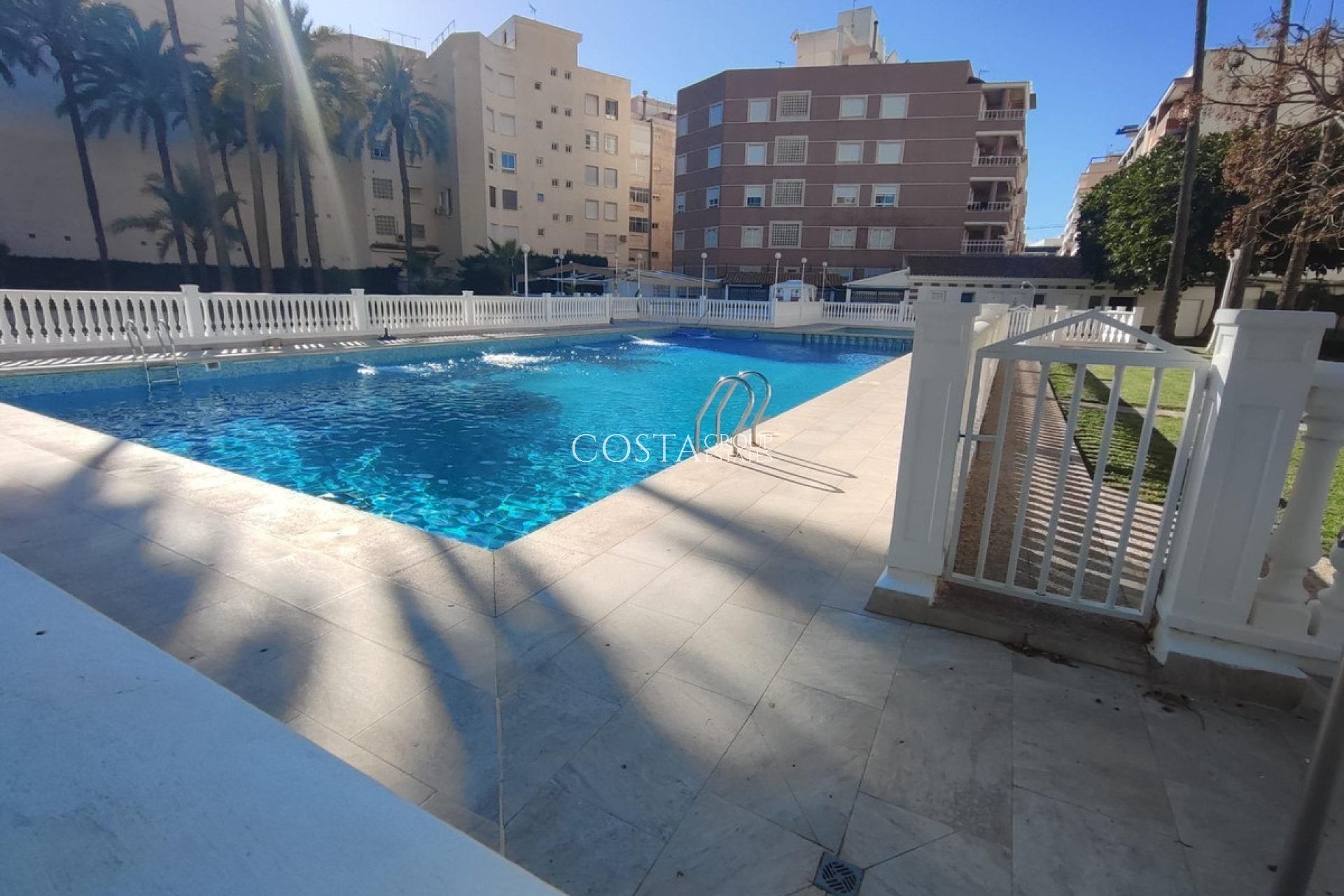 Odsprzedaż - Apartments -
Torrevieja - Torrevieja Centro