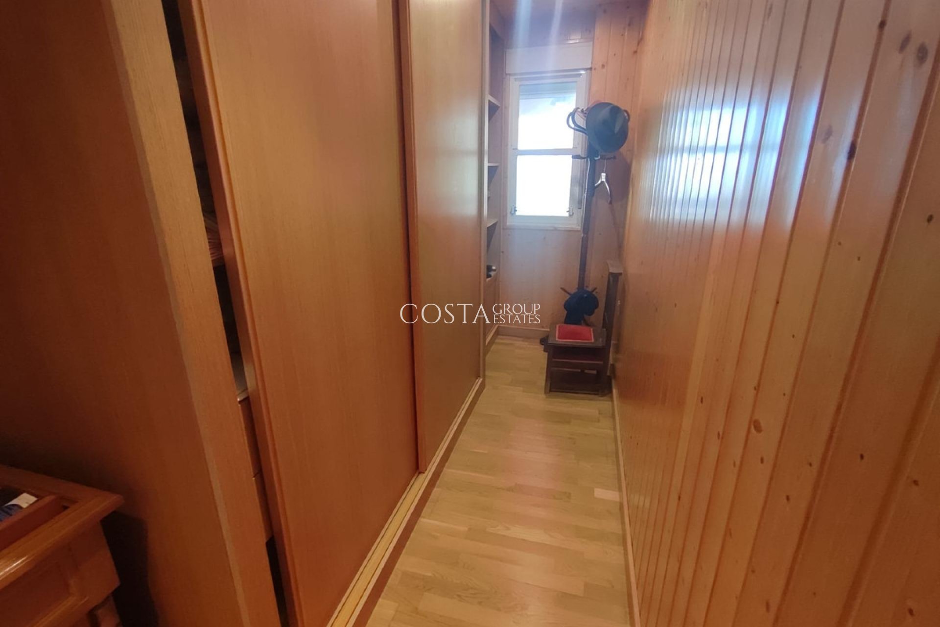 Odsprzedaż - Apartments -
Torrevieja - Torrevieja Centro