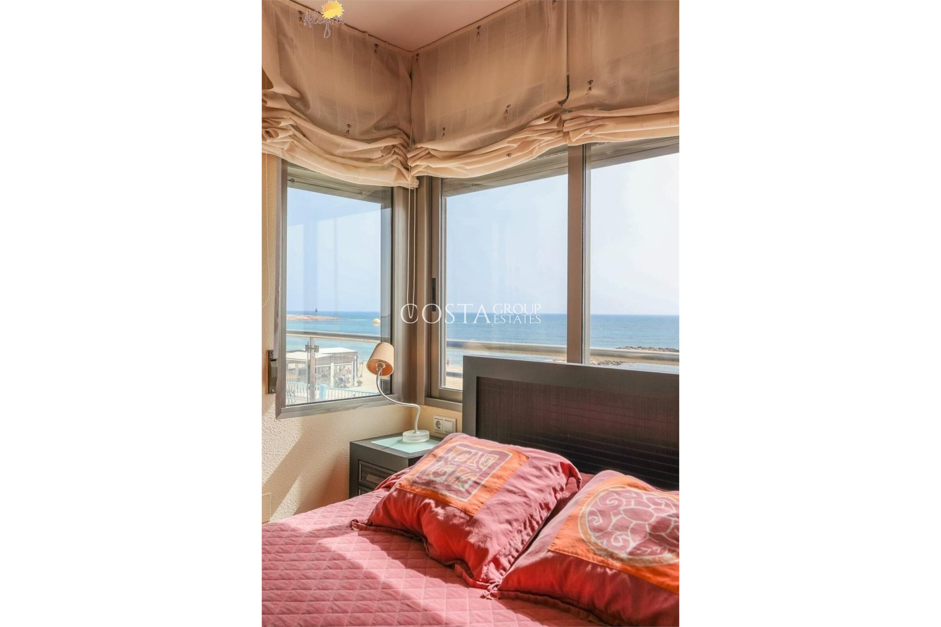 Odsprzedaż - Apartments -
Torrevieja - Torrevieja Centro