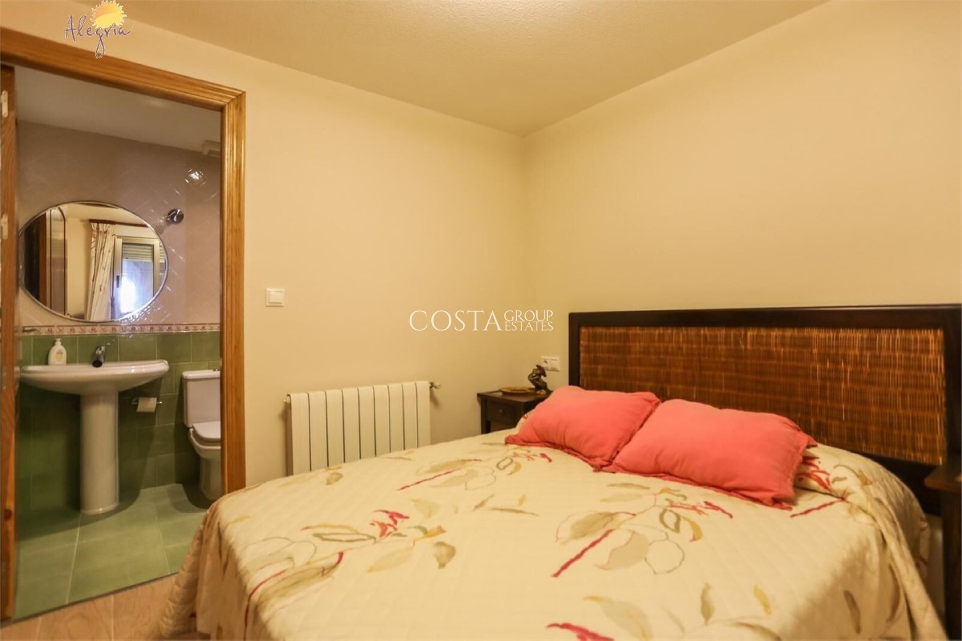 Odsprzedaż - Apartments -
Torrevieja - Torrevieja Centro