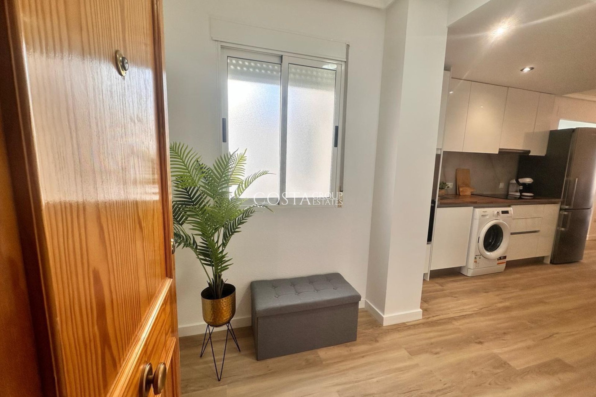 Odsprzedaż - Apartments -
Torrevieja - Torrevieja Centro