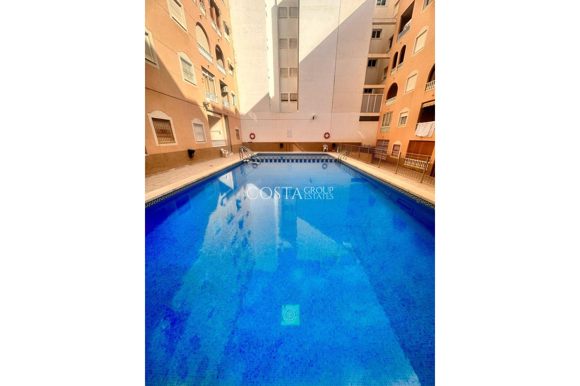 Odsprzedaż - Apartments -
Torrevieja - Torrevieja Centro