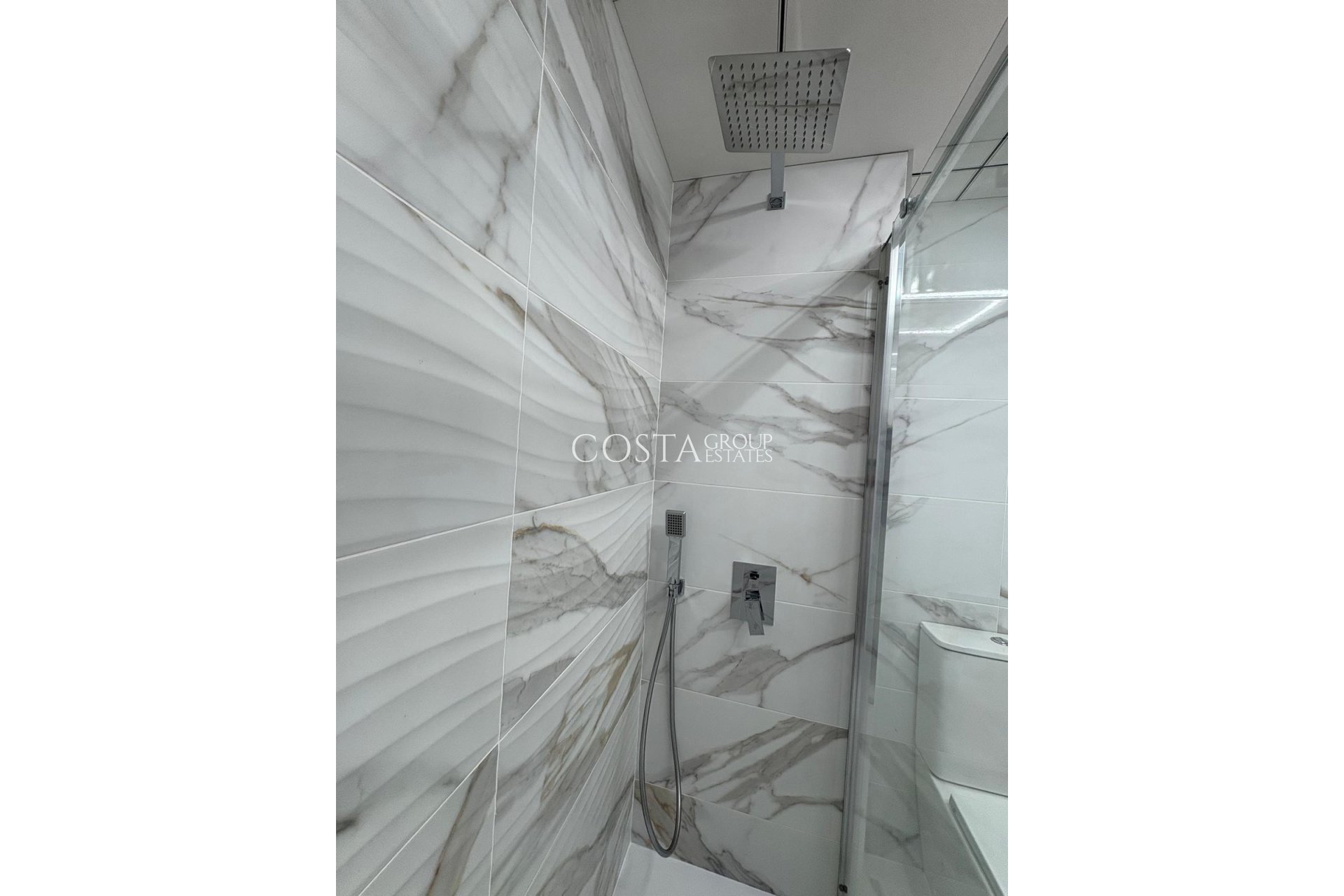 Odsprzedaż - Apartments -
Torrevieja - Torrevieja Centro