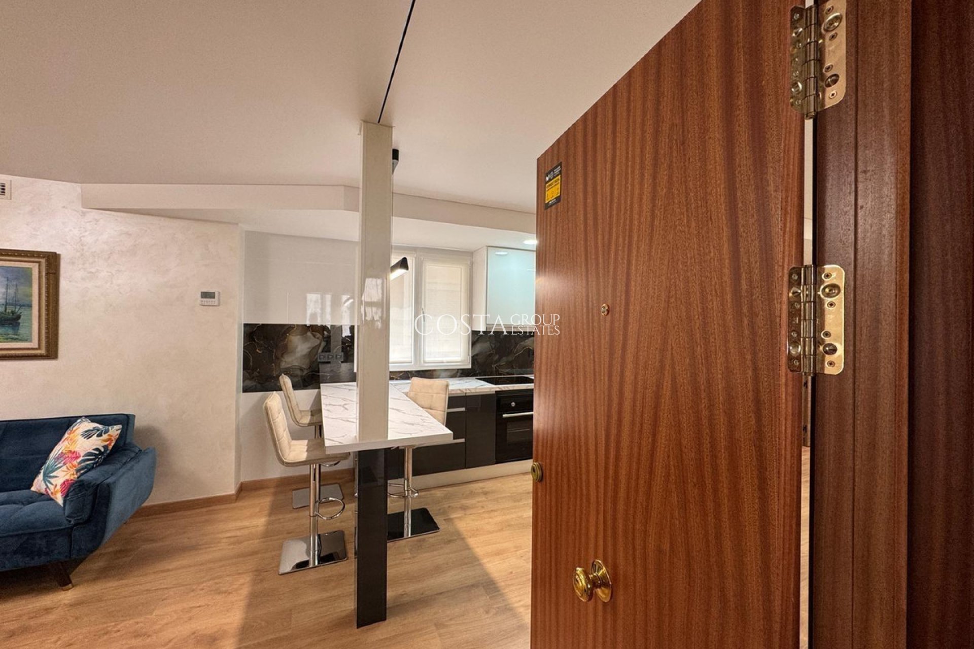 Odsprzedaż - Apartments -
Torrevieja - Torrevieja Centro