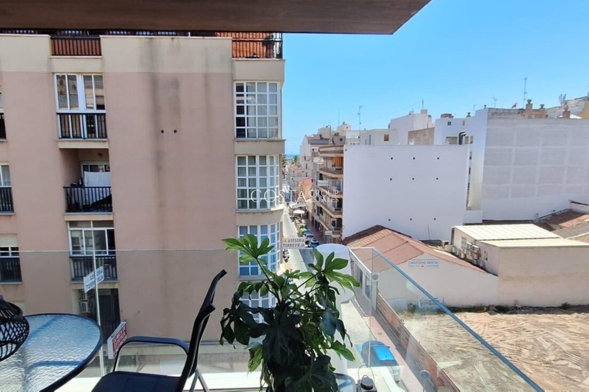 Odsprzedaż - Apartments -
Torrevieja - Torrevieja Centro