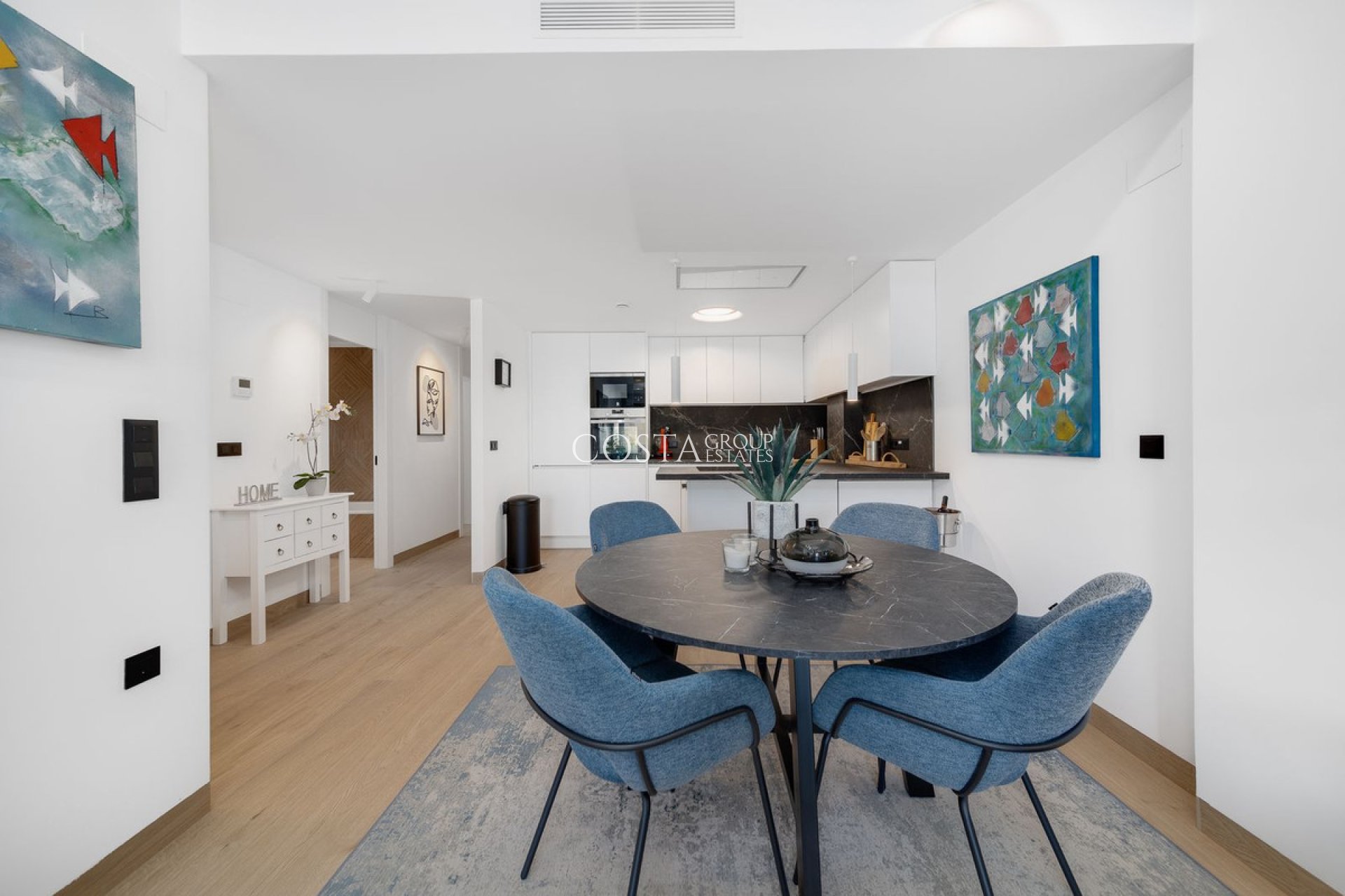 Odsprzedaż - Apartments -
Torrevieja - Torrevieja Centro