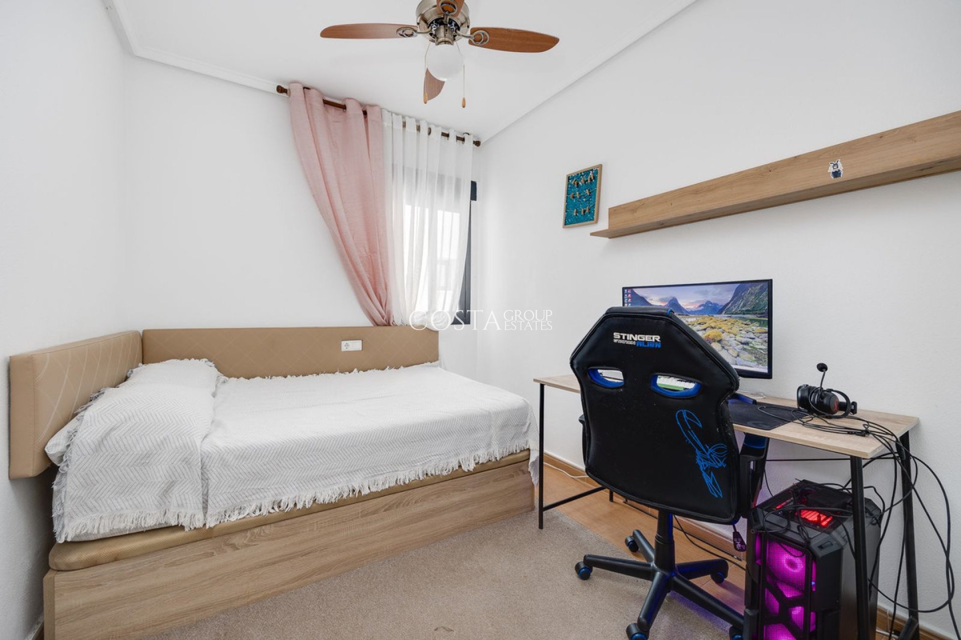 Odsprzedaż - Apartments -
Torrevieja - Torrevieja Centro