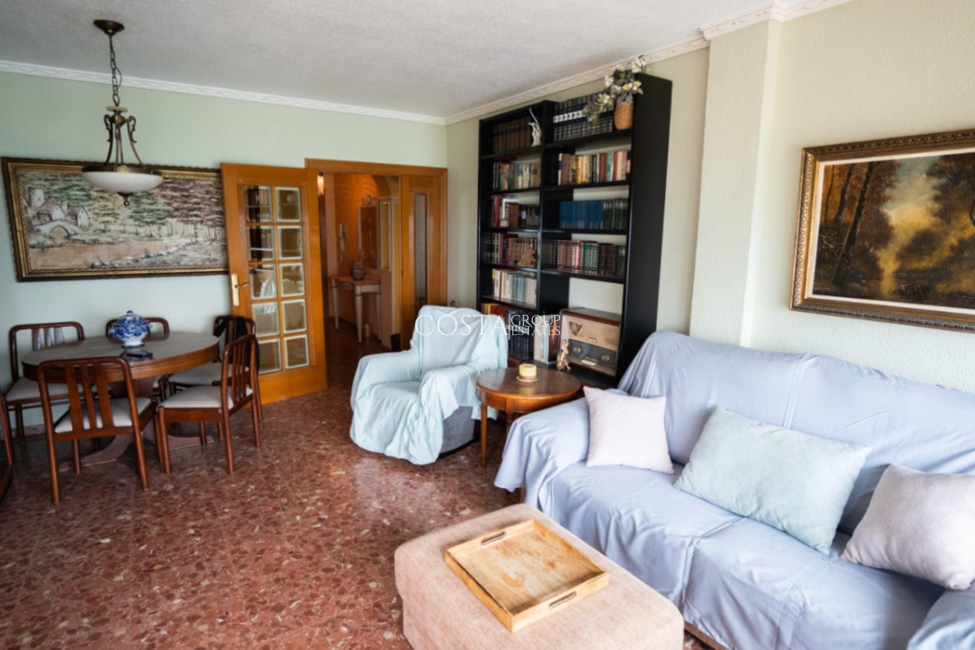 Odsprzedaż - Apartments -
Torrevieja - Torrevieja Centro