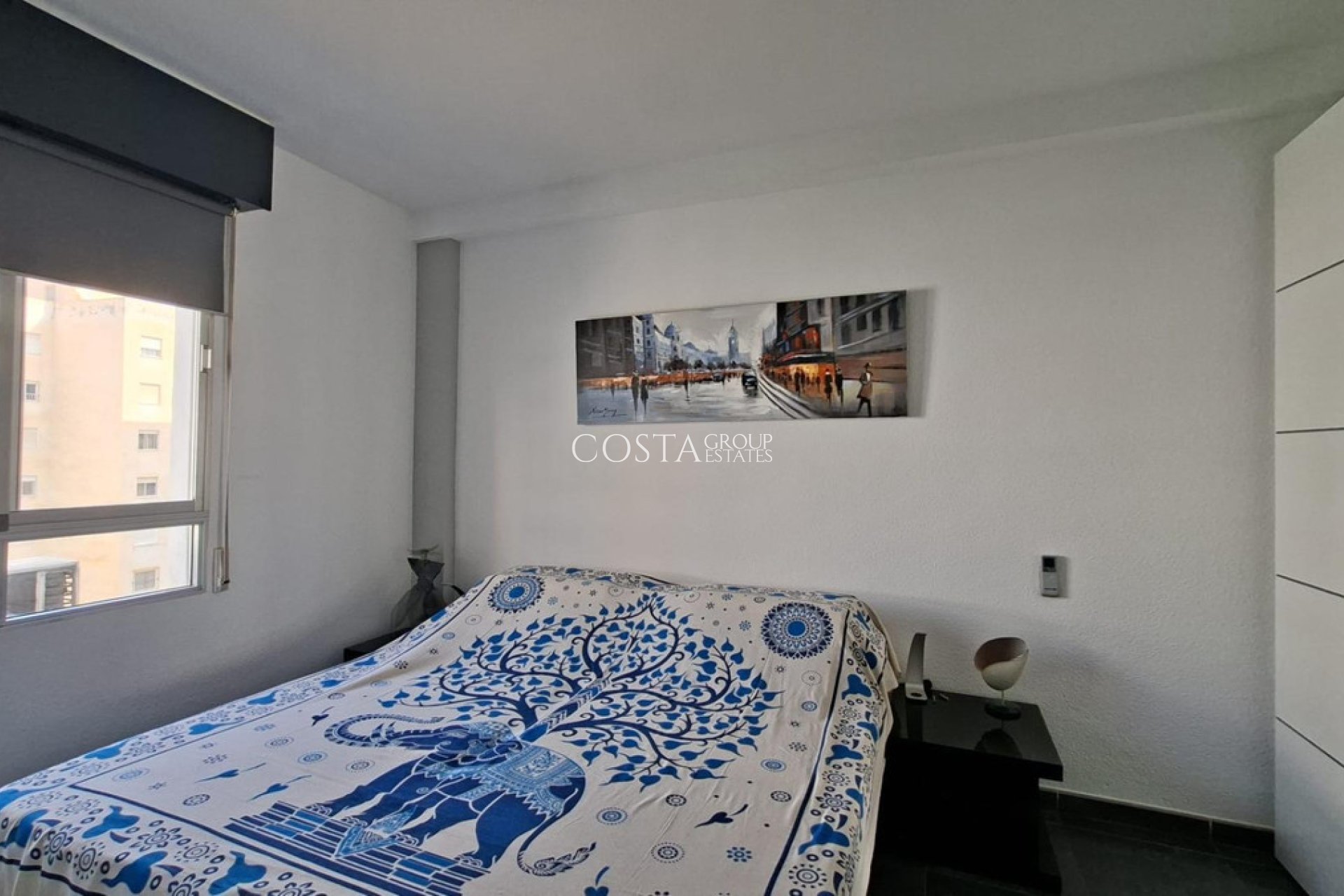 Odsprzedaż - Apartments -
Torrevieja - Torrevieja Centro