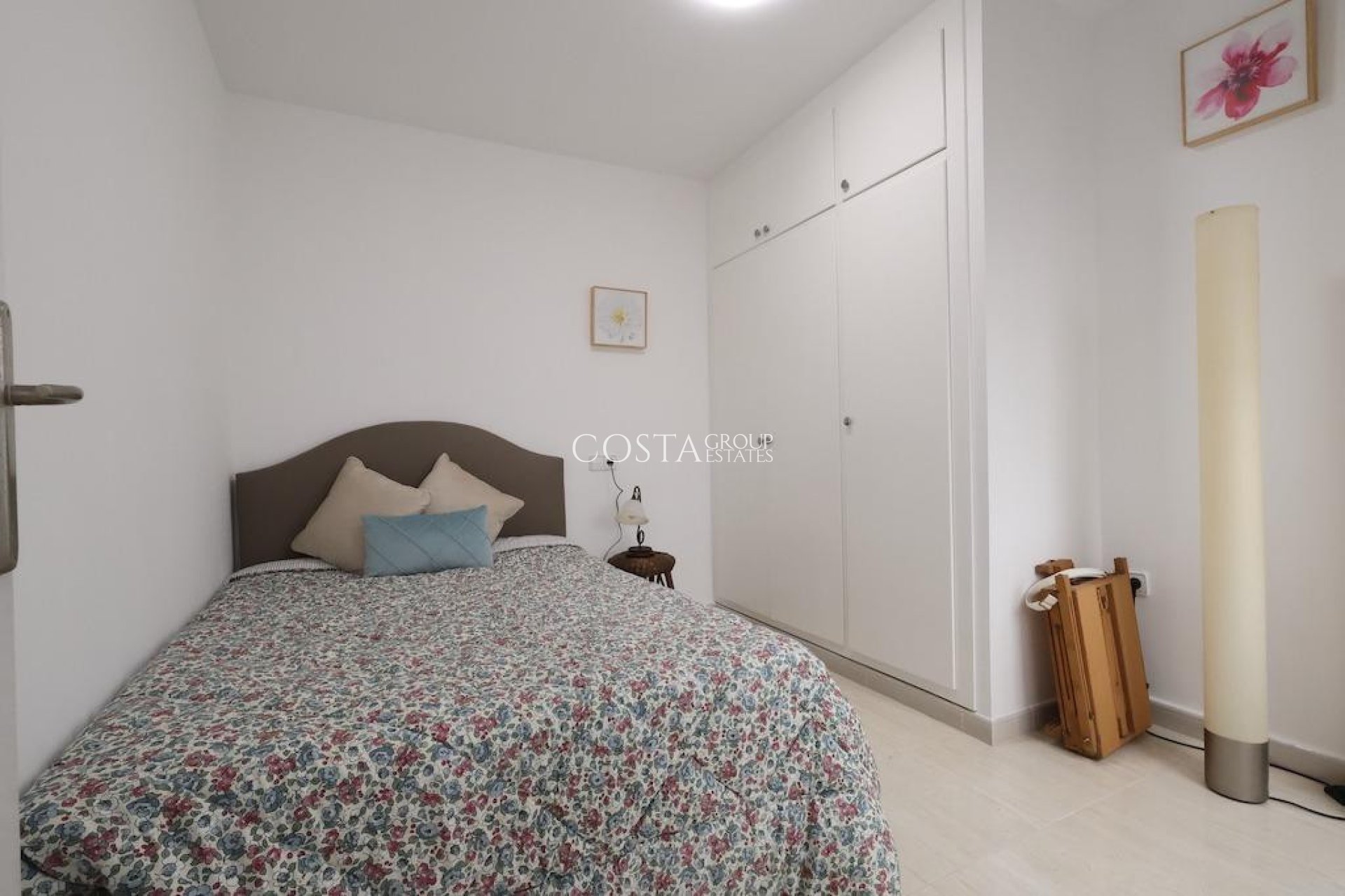 Odsprzedaż - Apartments -
Torrevieja - Torrevieja Centro