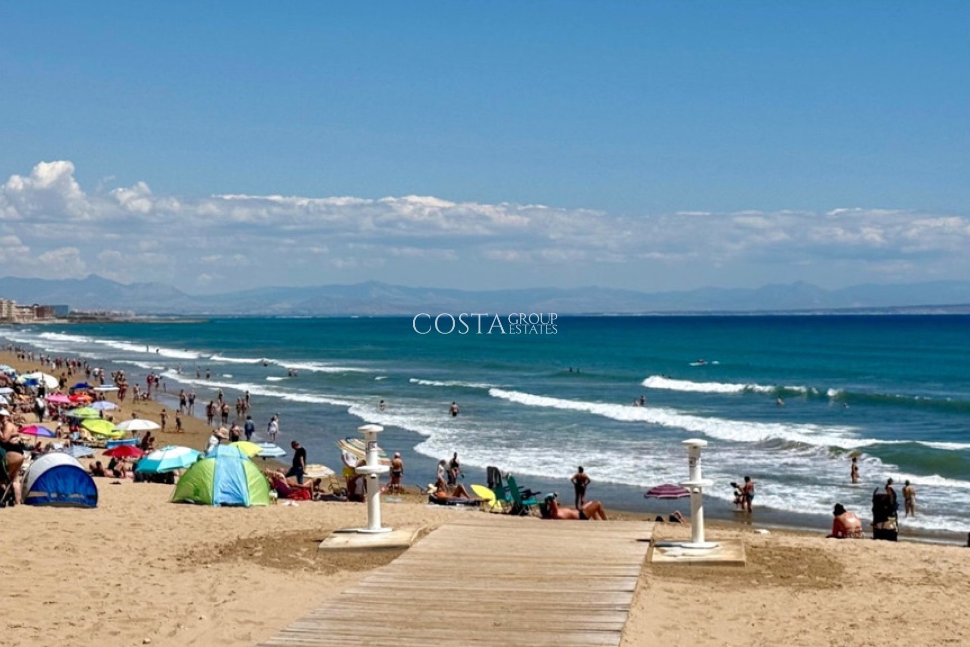 Odsprzedaż - Apartments -
Torrevieja - Torrevieja Centro