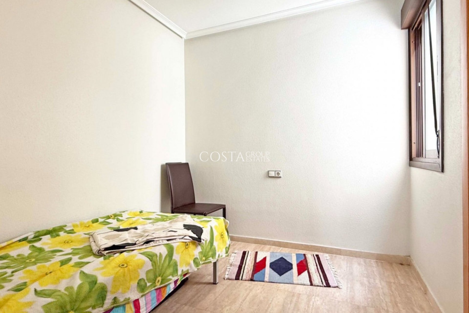 Odsprzedaż - Apartments -
Torrevieja - Torrevieja Centro