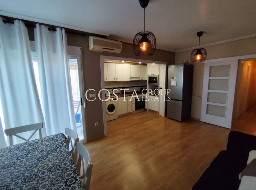 Odsprzedaż - Apartments -
Torrevieja - Torrevieja Centro