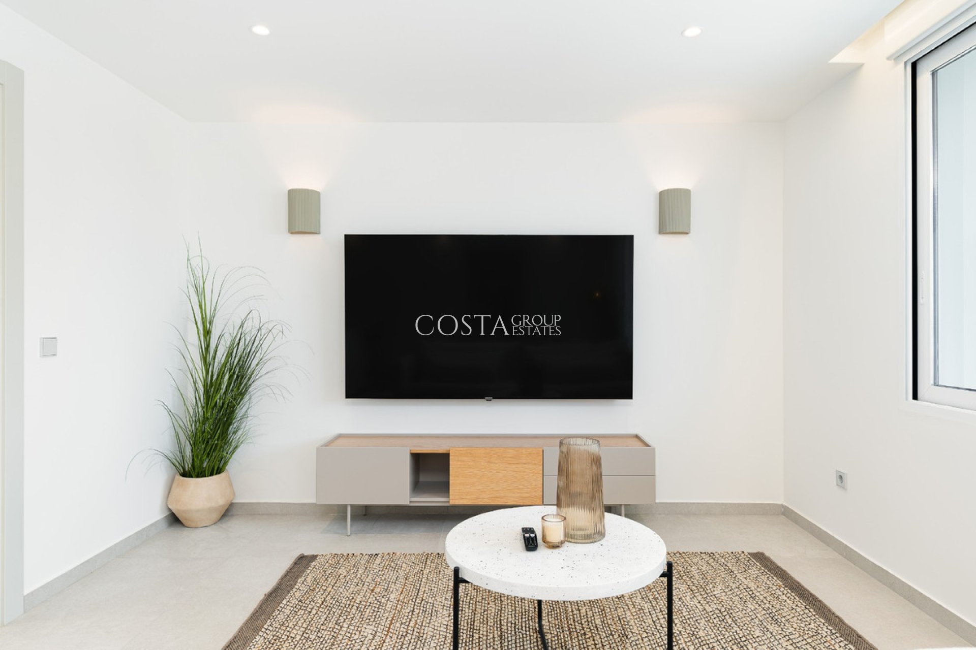 Odsprzedaż - Apartments -
Torrevieja - Torrevieja Centro