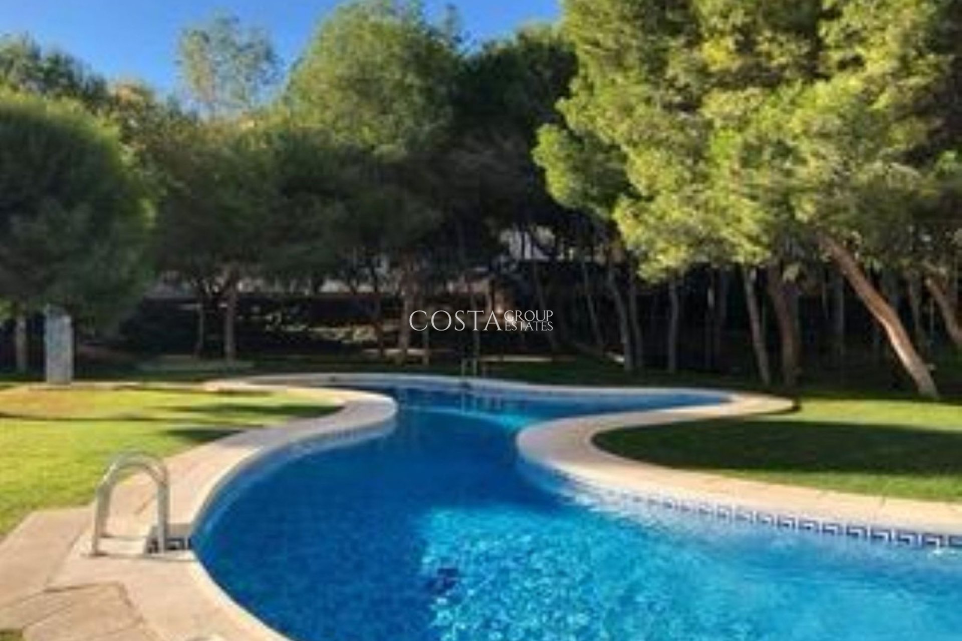 Odsprzedaż - Apartments -
Torrevieja - Torrevieja Centro