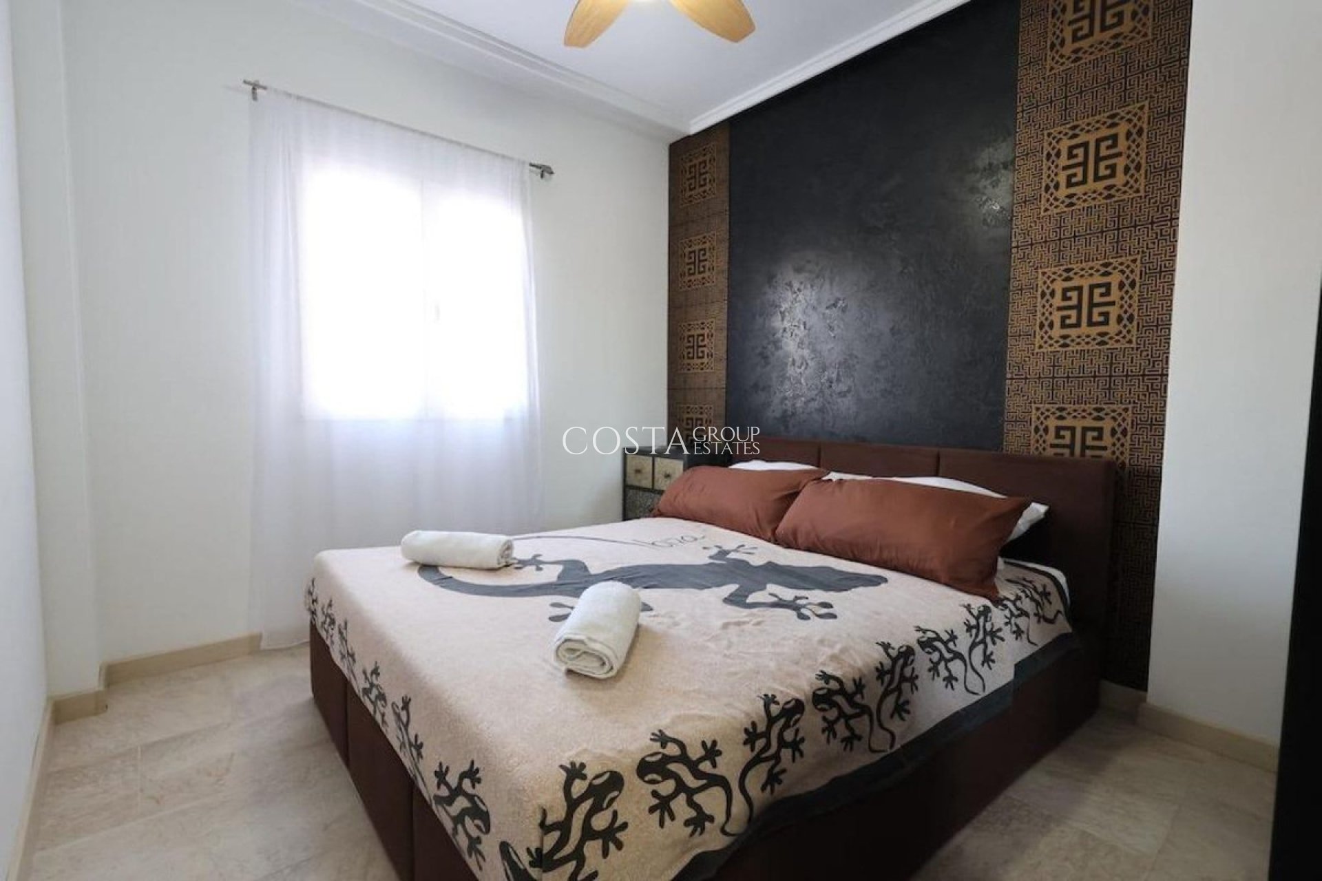 Odsprzedaż - Apartments -
Torrevieja - Torrevieja Centro