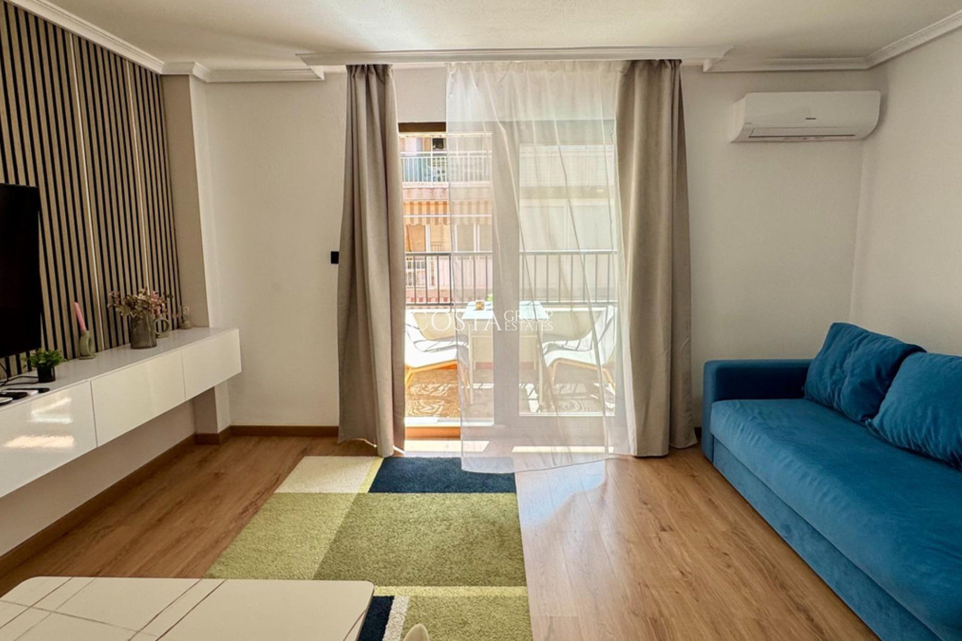 Odsprzedaż - Apartments -
Torrevieja - Torrevieja Centro