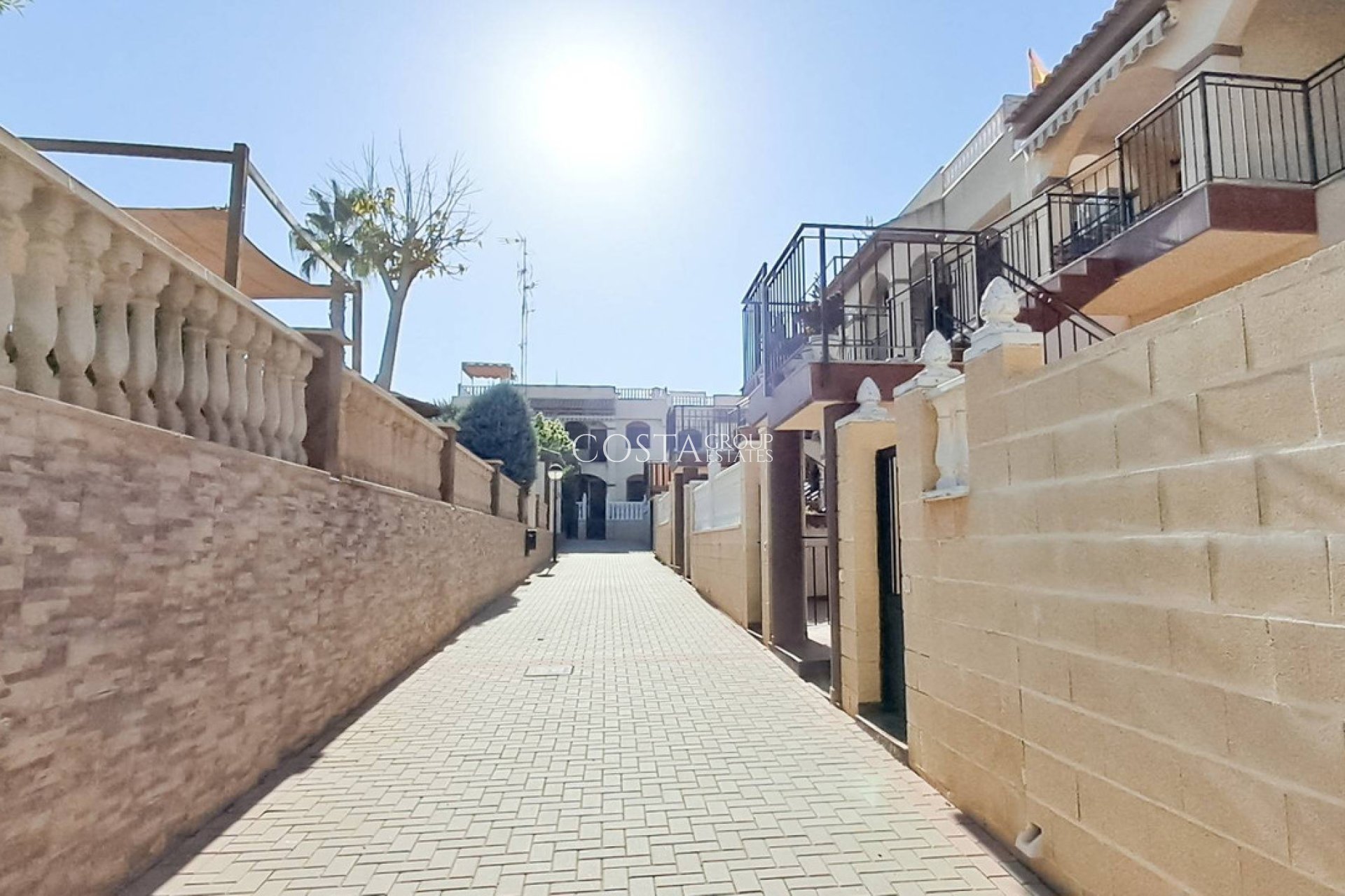 Odsprzedaż - Apartments -
Torrevieja - Torrevieja Centro