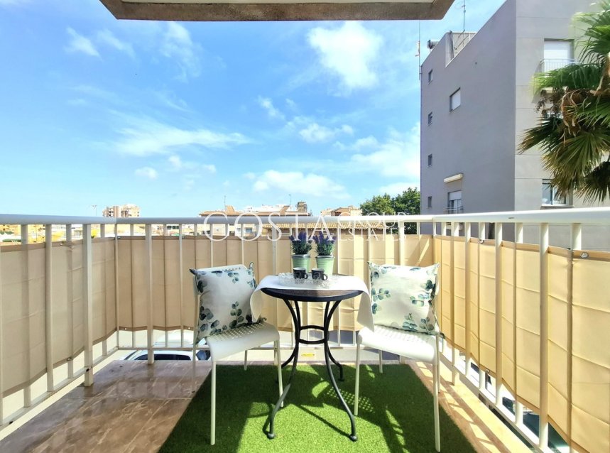 Odsprzedaż - Apartments -
Torrevieja - Torrevieja Centro
