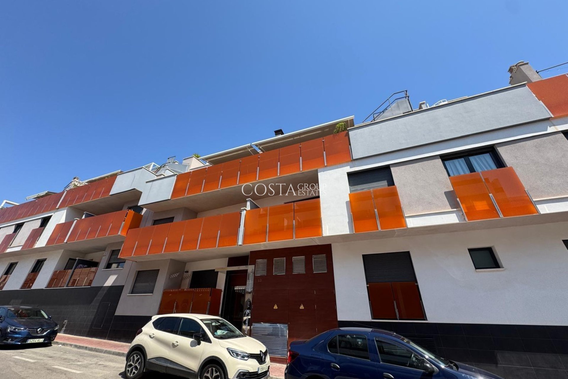 Odsprzedaż - Apartments -
Torrevieja - Torrevieja Centro