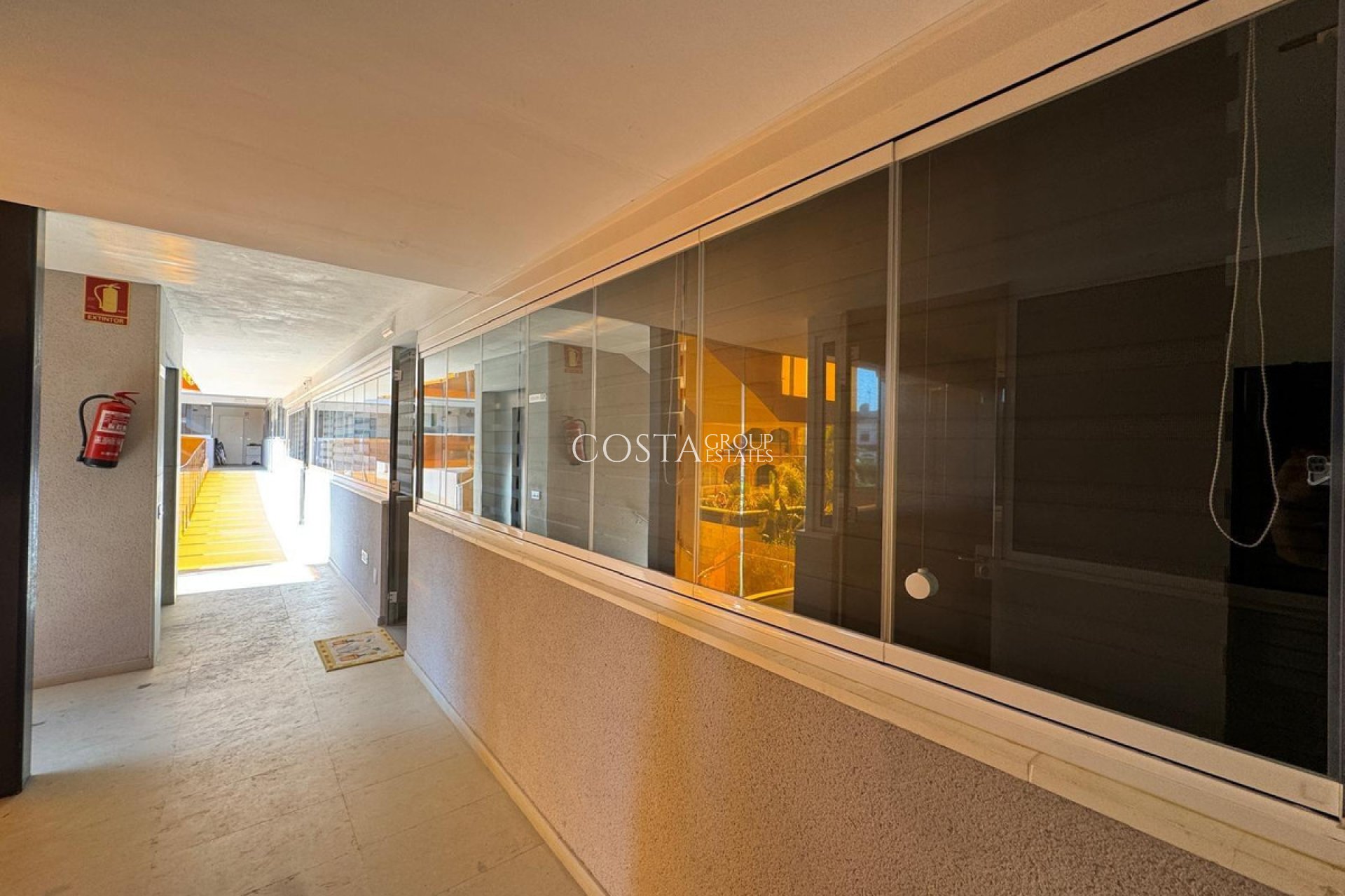 Odsprzedaż - Apartments -
Torrevieja - Torrevieja Centro