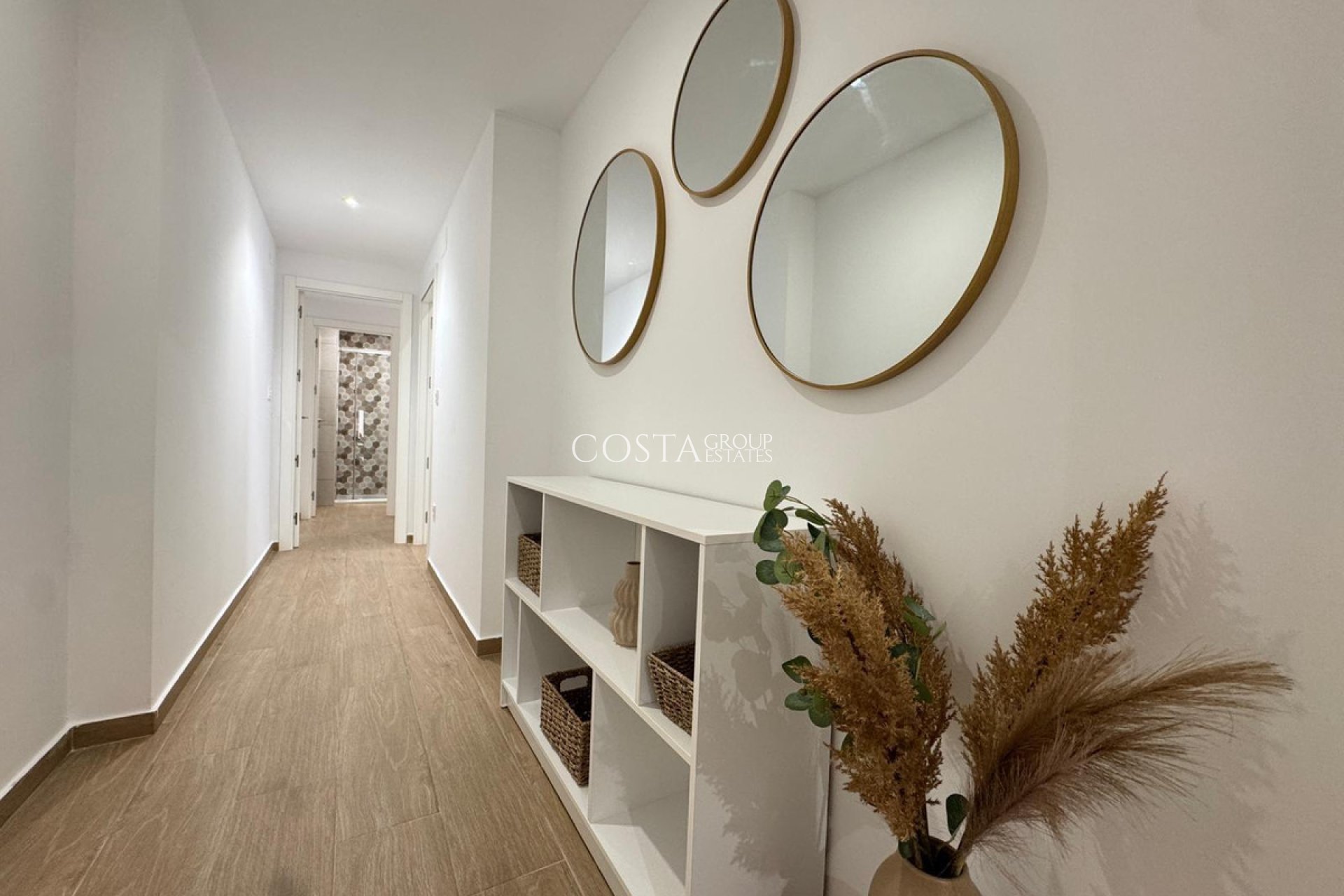 Odsprzedaż - Apartments -
Torrevieja - Torrevieja Centro