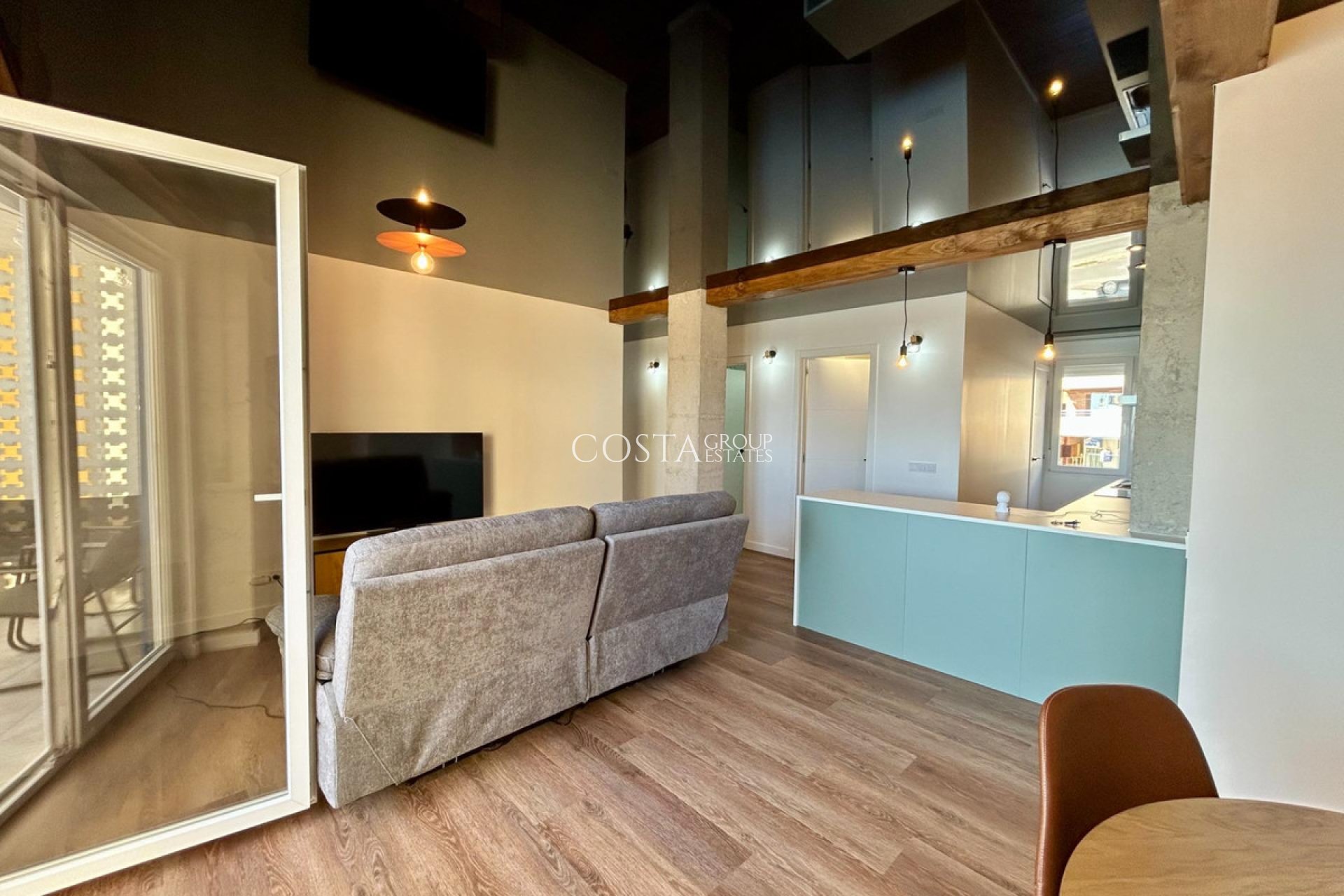 Odsprzedaż - Apartments -
Torrevieja - Torrevieja Centro