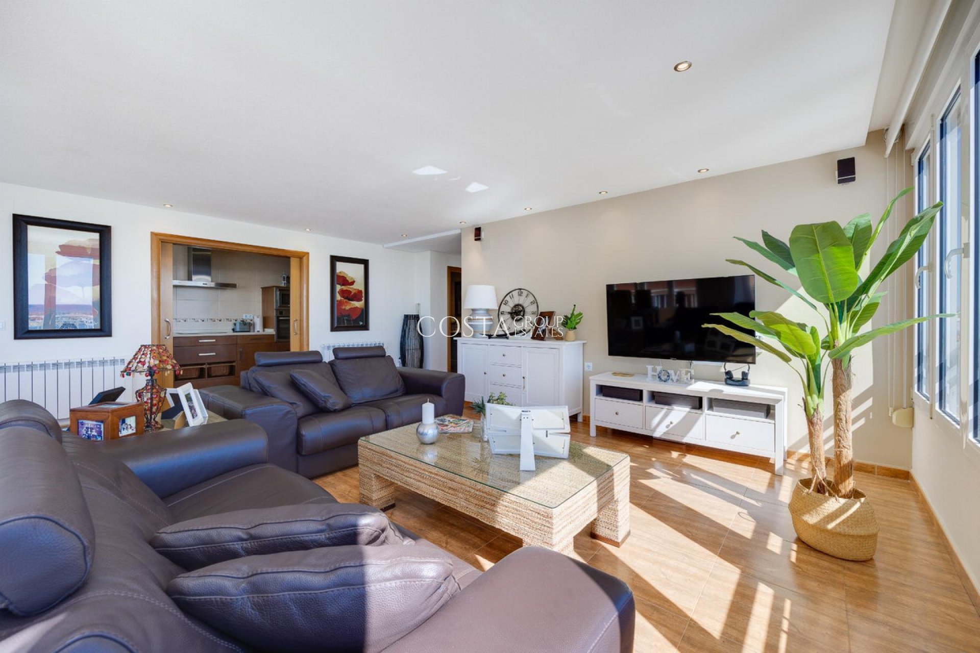 Odsprzedaż - Apartments -
Torrevieja - Torrevieja Centro