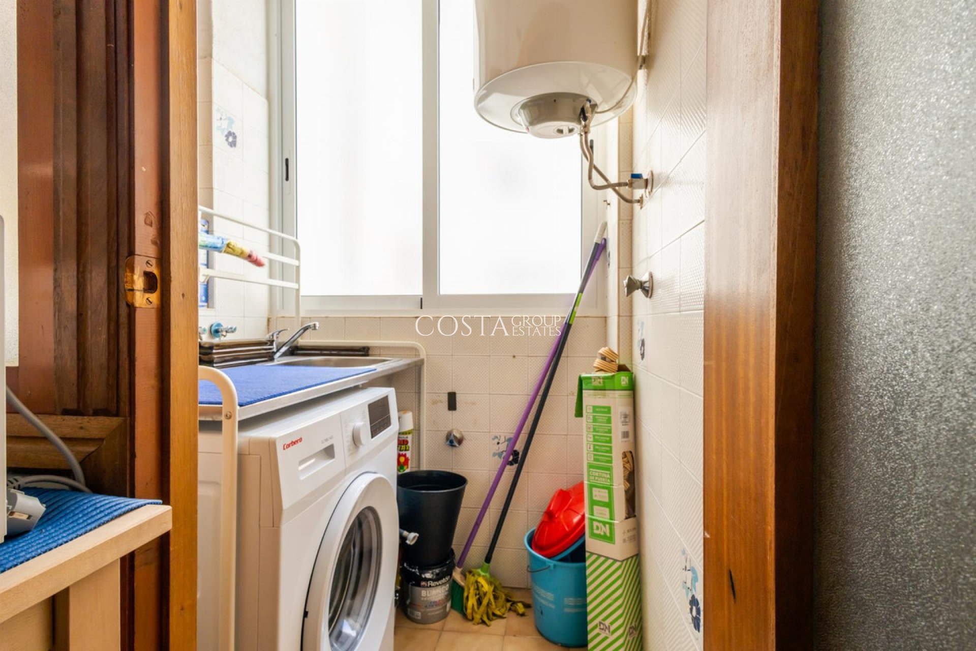 Odsprzedaż - Apartments -
Torrevieja - Torrevieja Centro