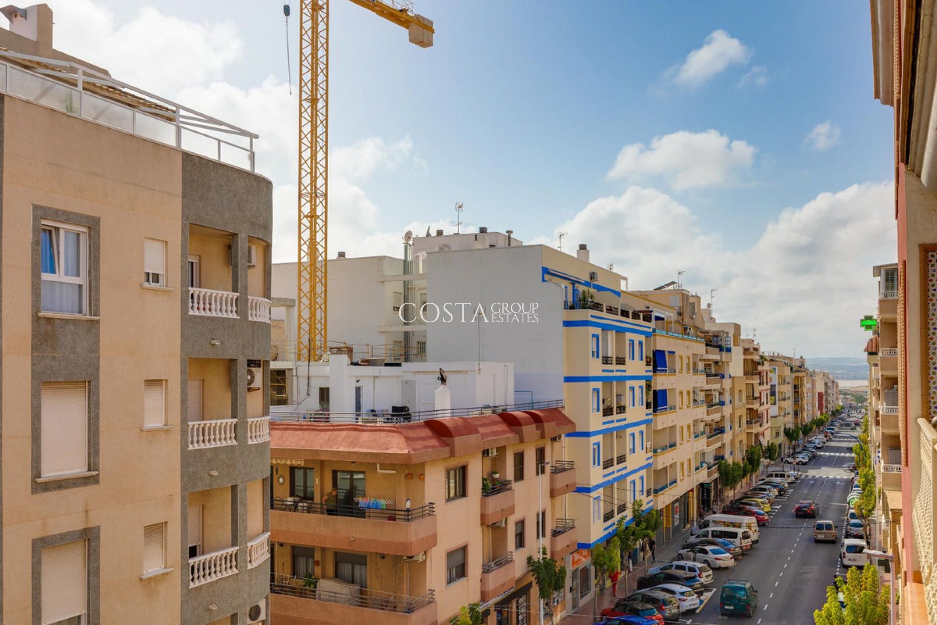 Odsprzedaż - Apartments -
Torrevieja - Torrevieja Centro