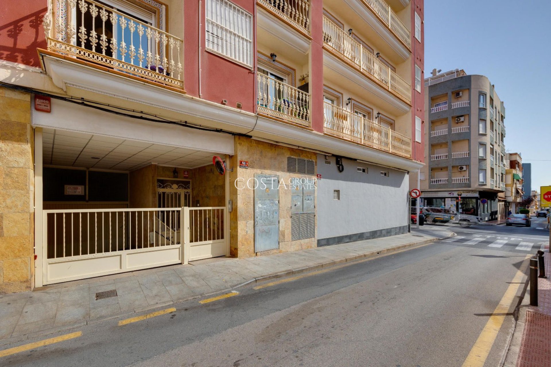 Odsprzedaż - Apartments -
Torrevieja - Torrevieja Centro