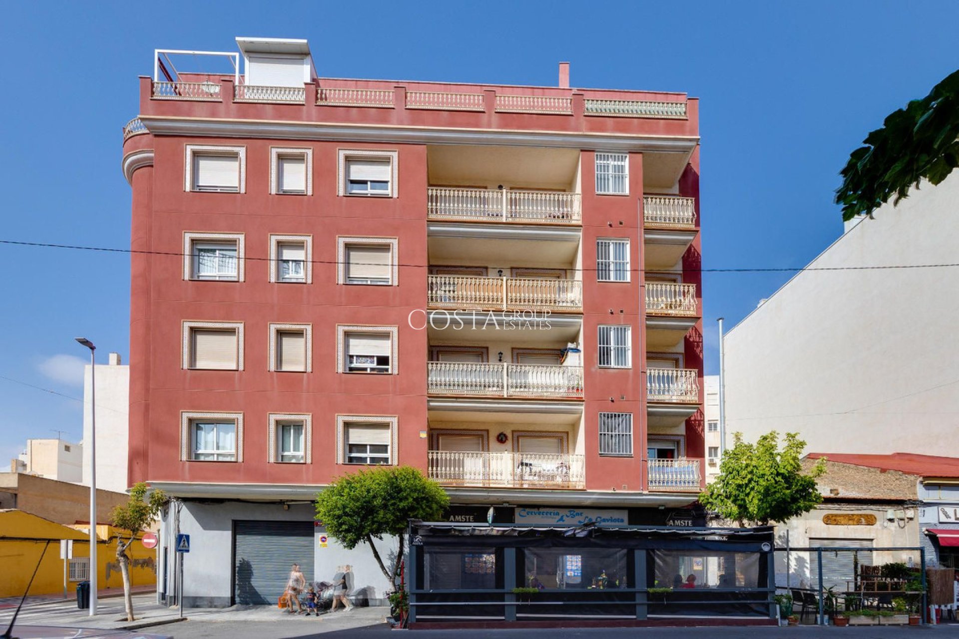 Odsprzedaż - Apartments -
Torrevieja - Torrevieja Centro