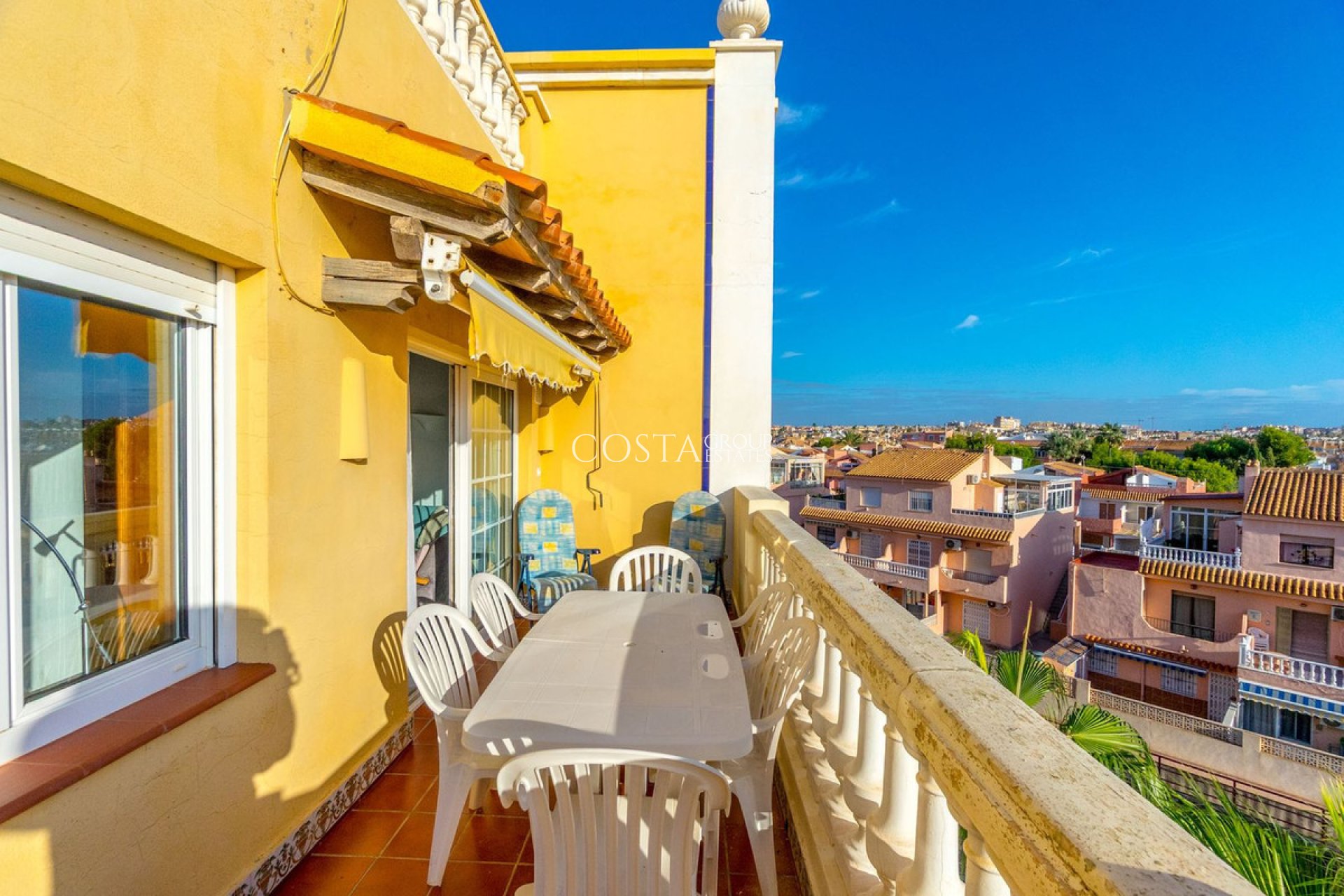 Odsprzedaż - Apartments -
Torrevieja - Torrevieja Centro