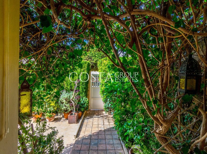 Odsprzedaż - Apartments -
Torrevieja - Torrevieja Centro