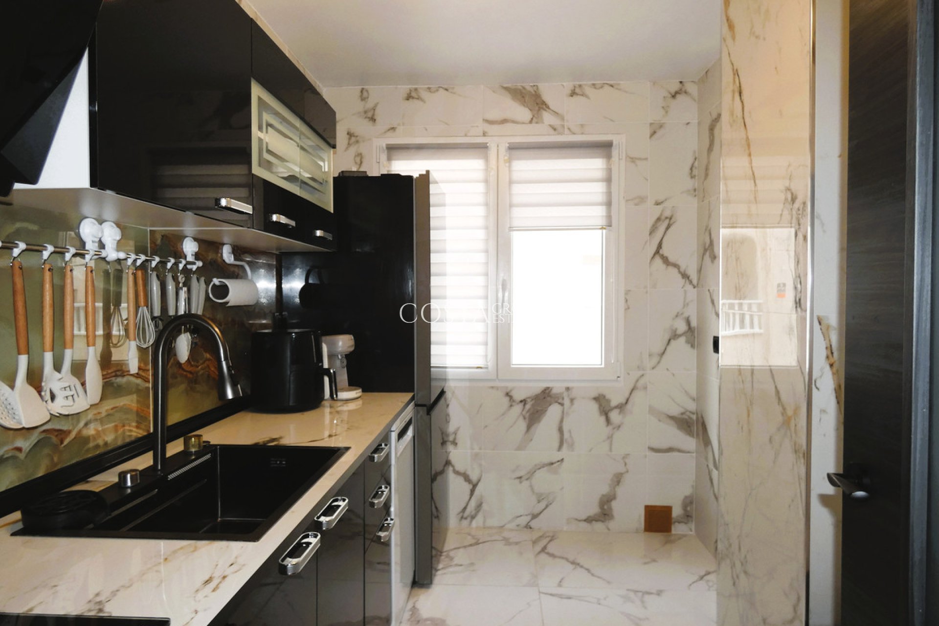 Odsprzedaż - Apartments -
Torrevieja - Torrevieja Centro