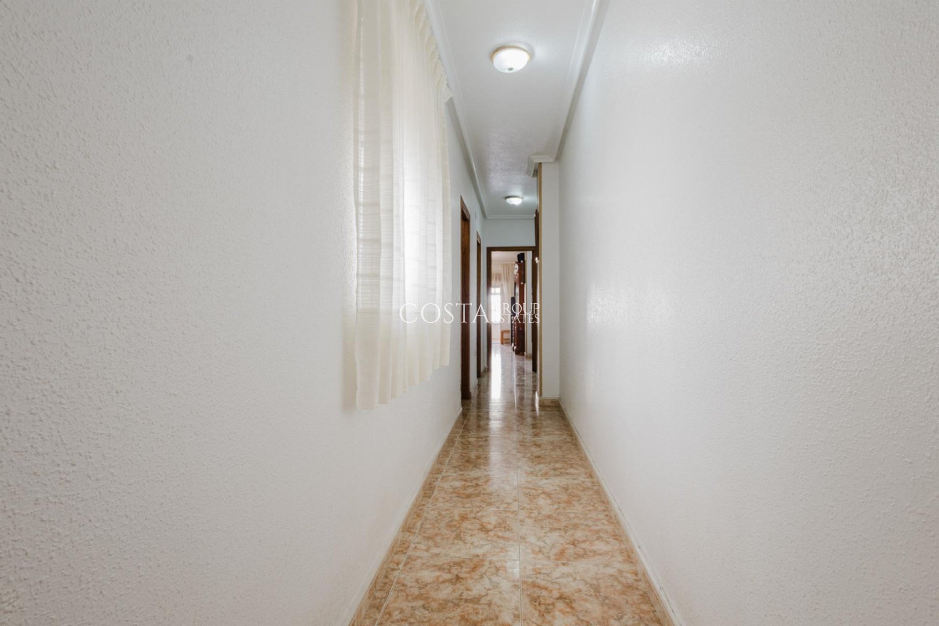Odsprzedaż - Apartments -
Torrevieja - Torrevieja Centro