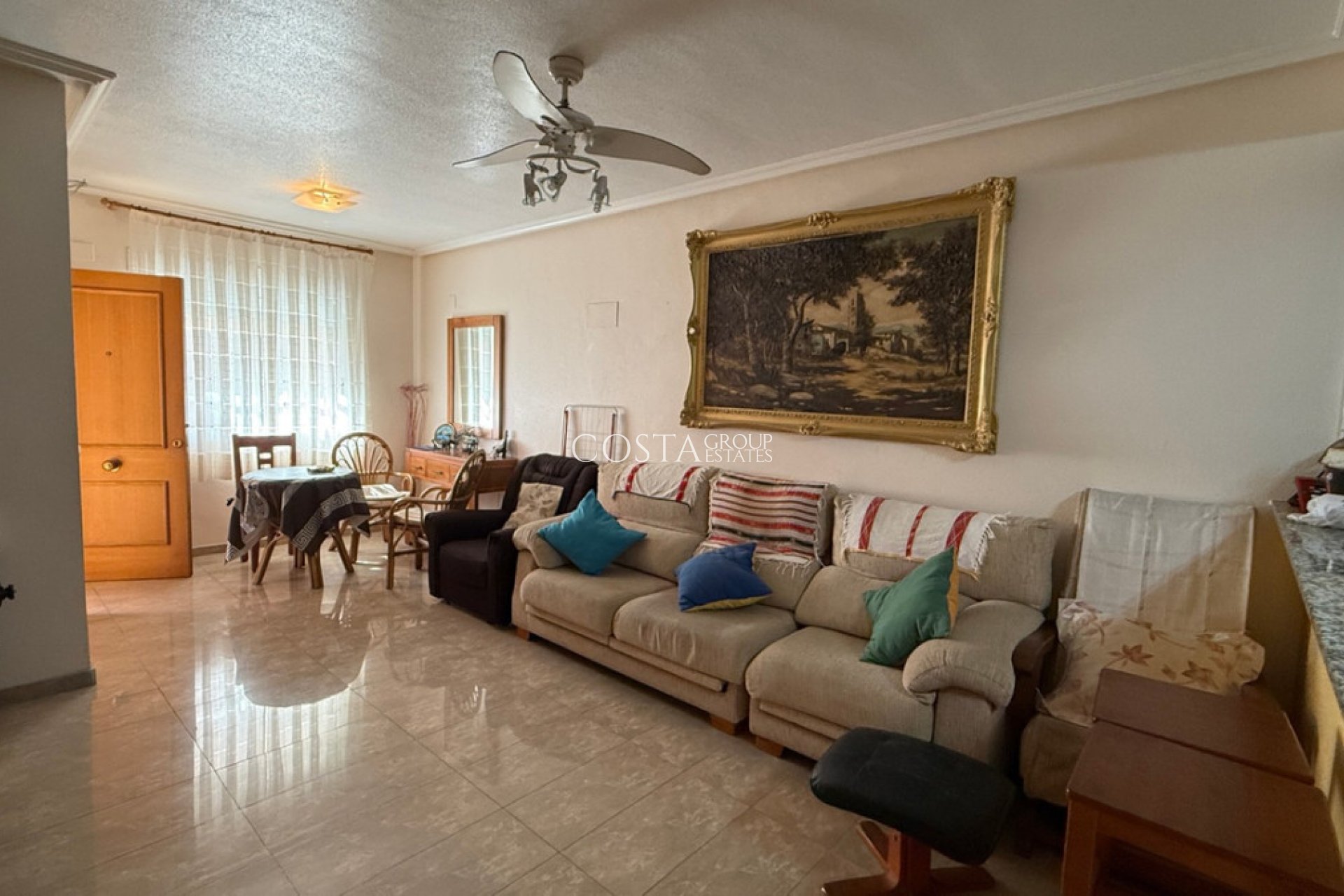 Odsprzedaż - Apartments -
Torrevieja - Torrevieja Centro