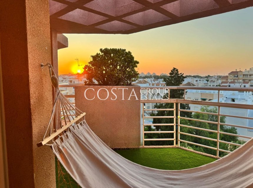 Odsprzedaż - Apartments -
Torrevieja - Torrevieja Centro