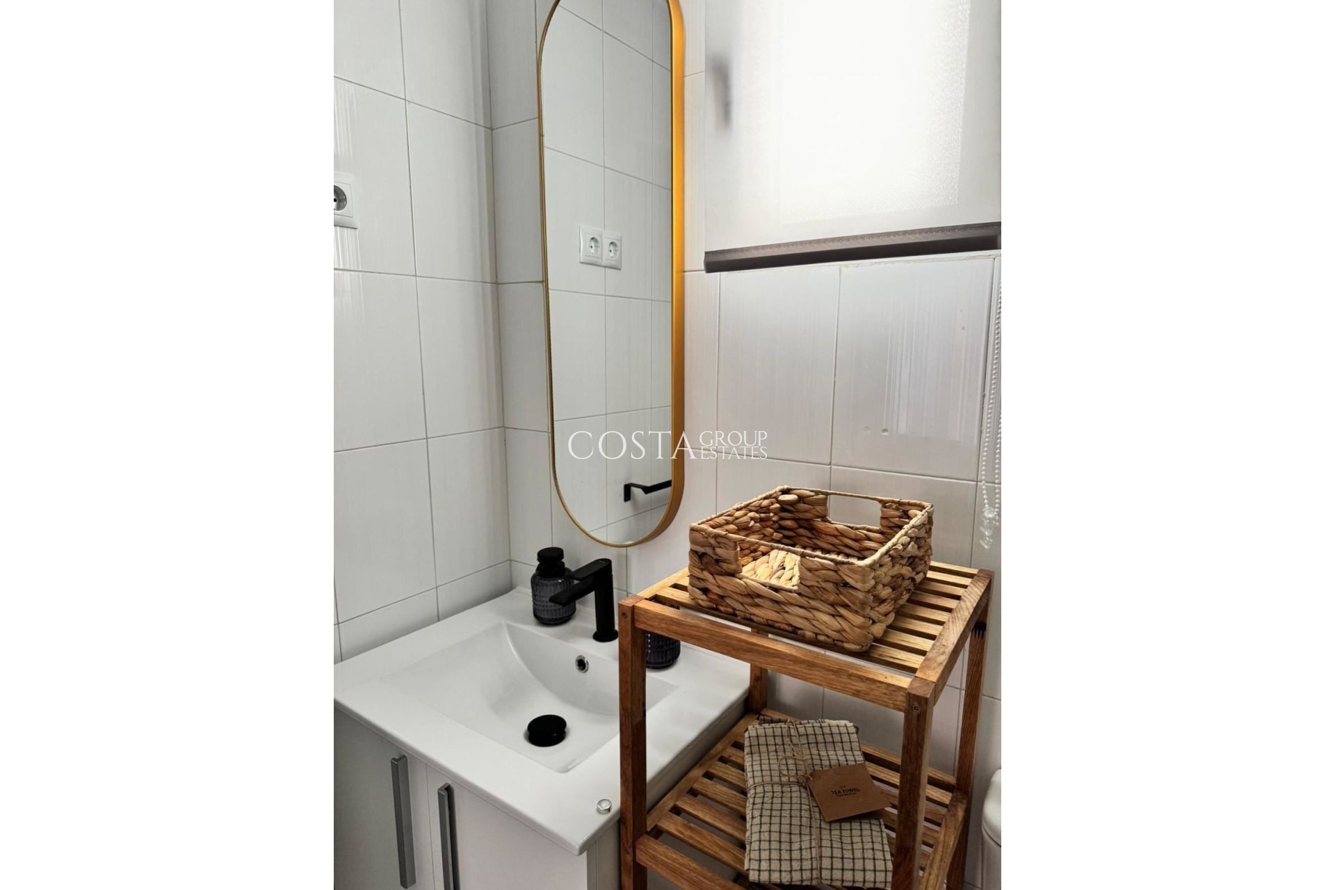 Odsprzedaż - Apartments -
Torrevieja - Torrevieja Centro