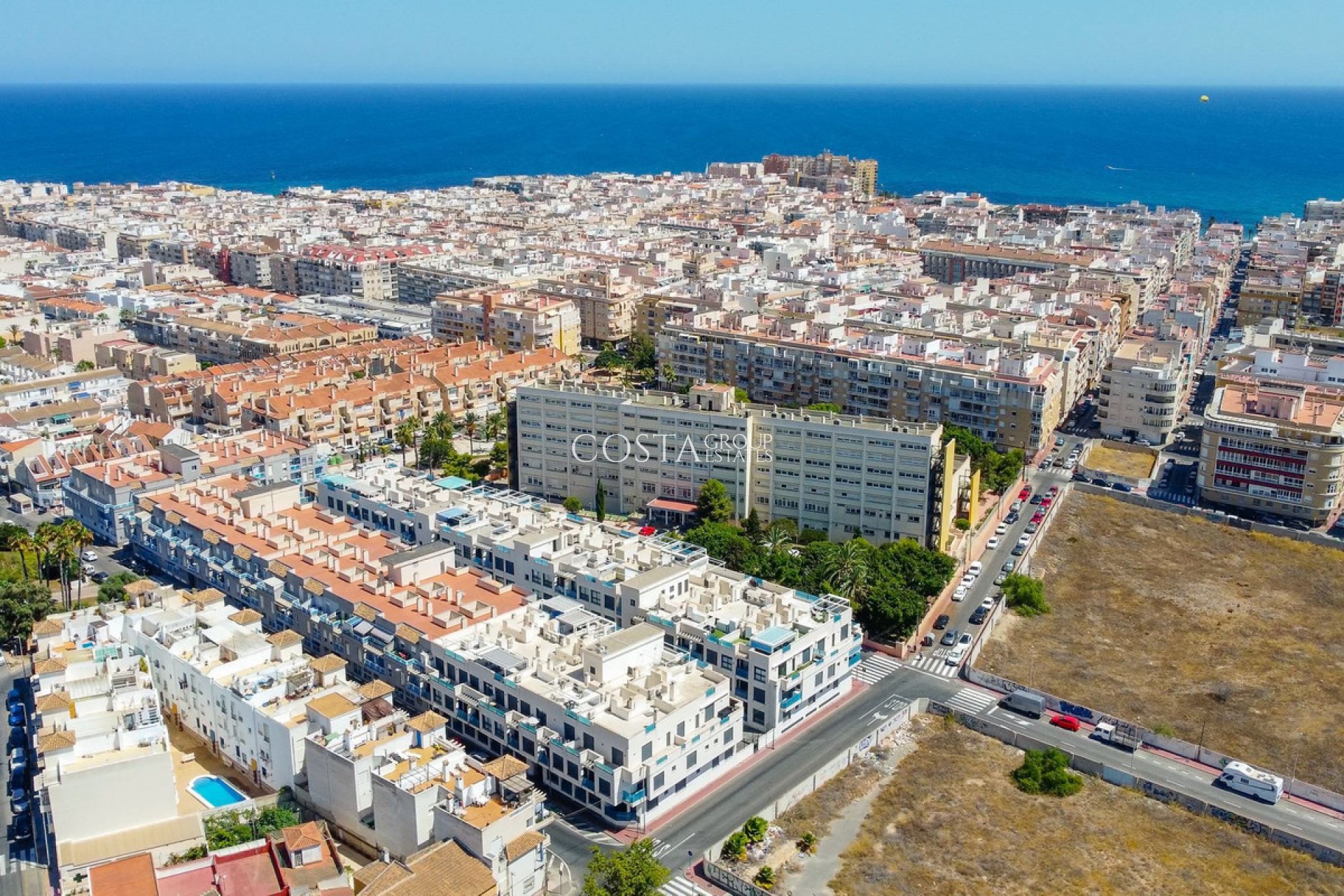 Odsprzedaż - Apartments -
Torrevieja - Torrevieja Centro