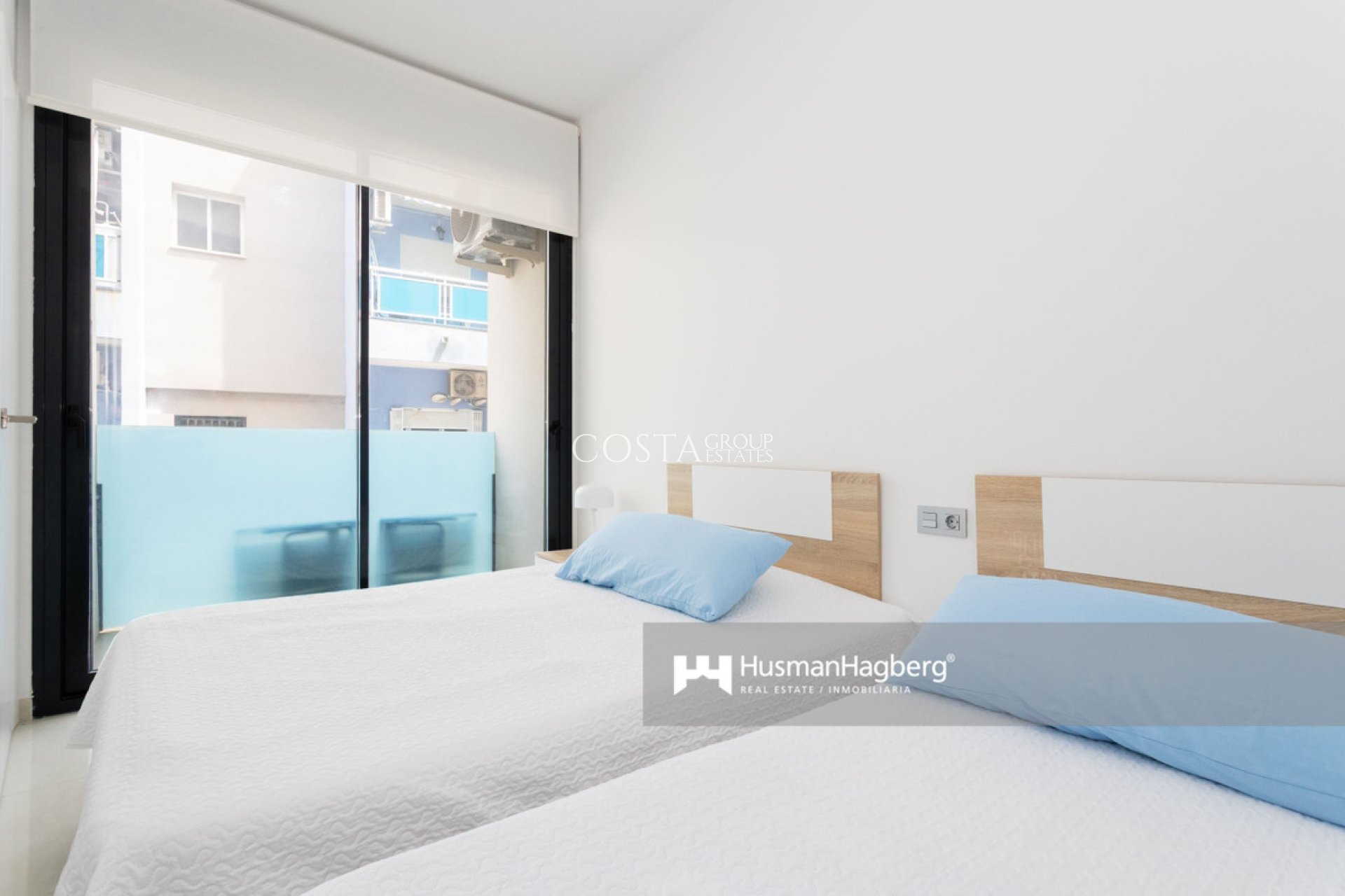 Odsprzedaż - Apartments -
Torrevieja - Torrevieja Centro