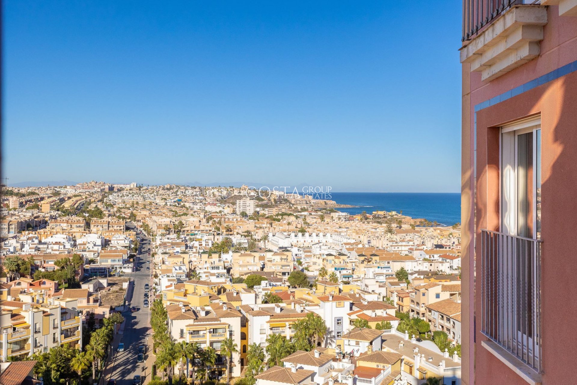 Odsprzedaż - Apartments -
Torrevieja - Torrevieja Centro