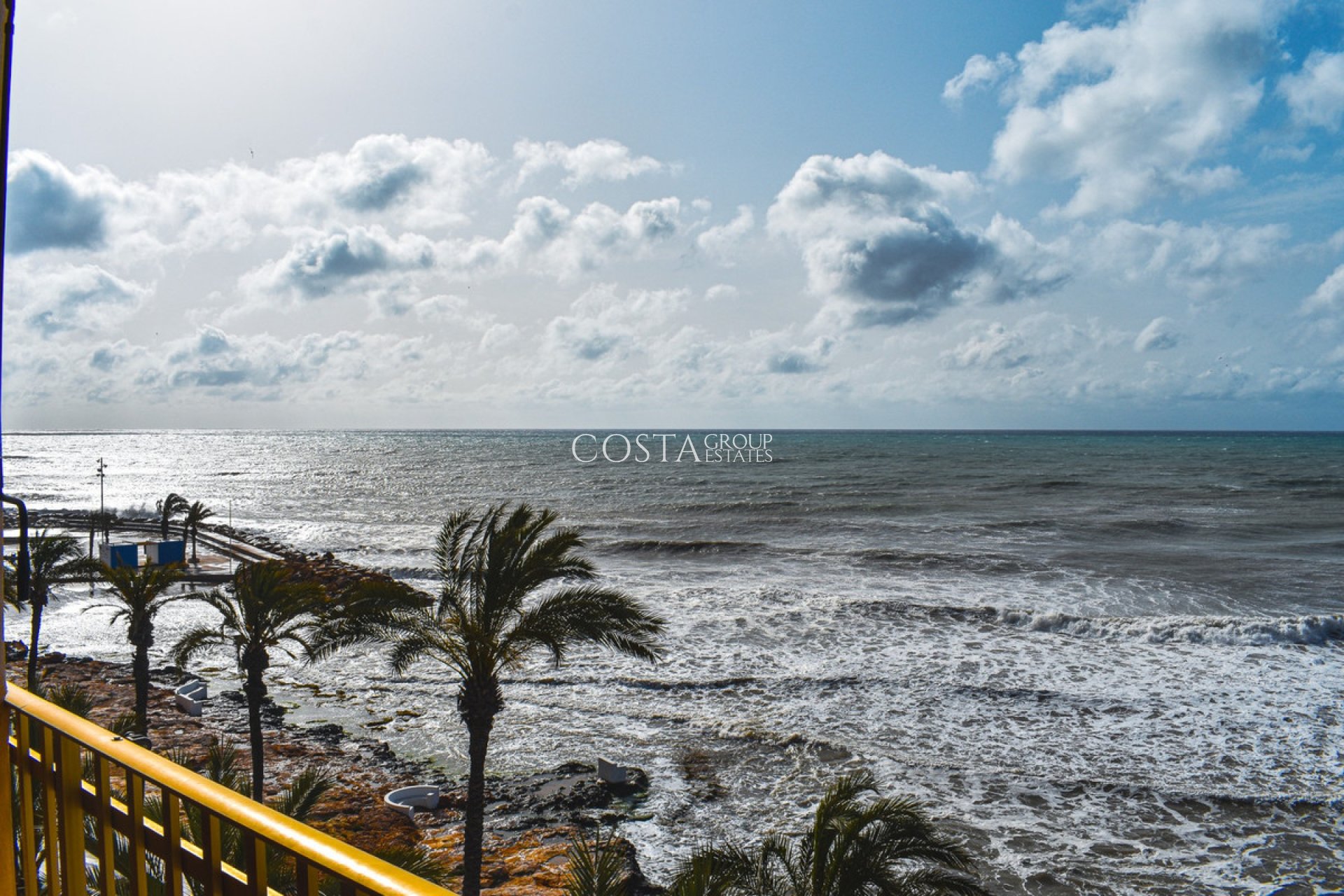 Odsprzedaż - Apartments -
Torrevieja - Torrevieja Centro