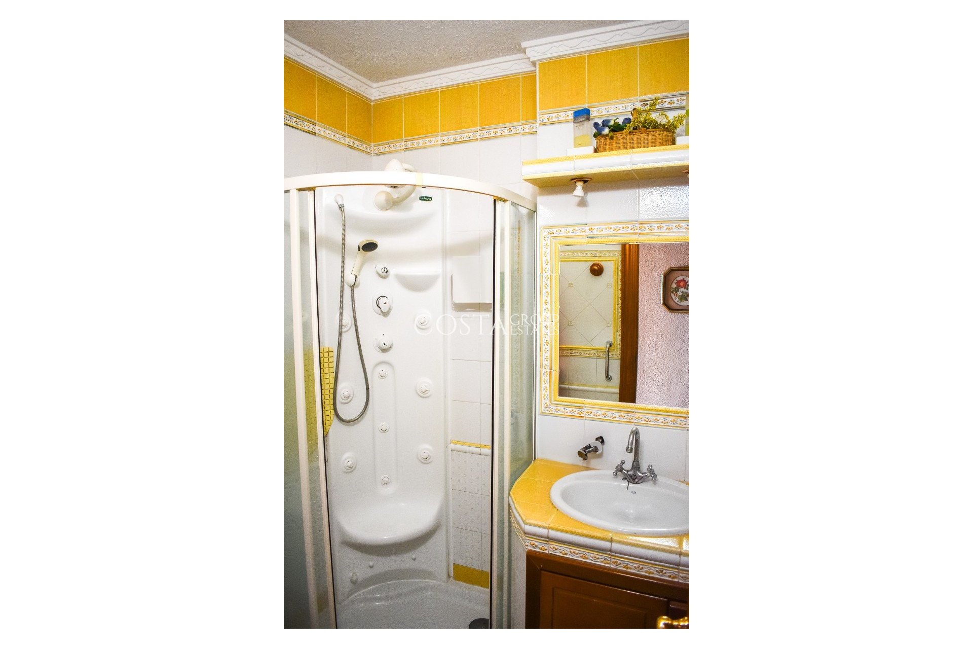 Odsprzedaż - Apartments -
Torrevieja - Torrevieja Centro