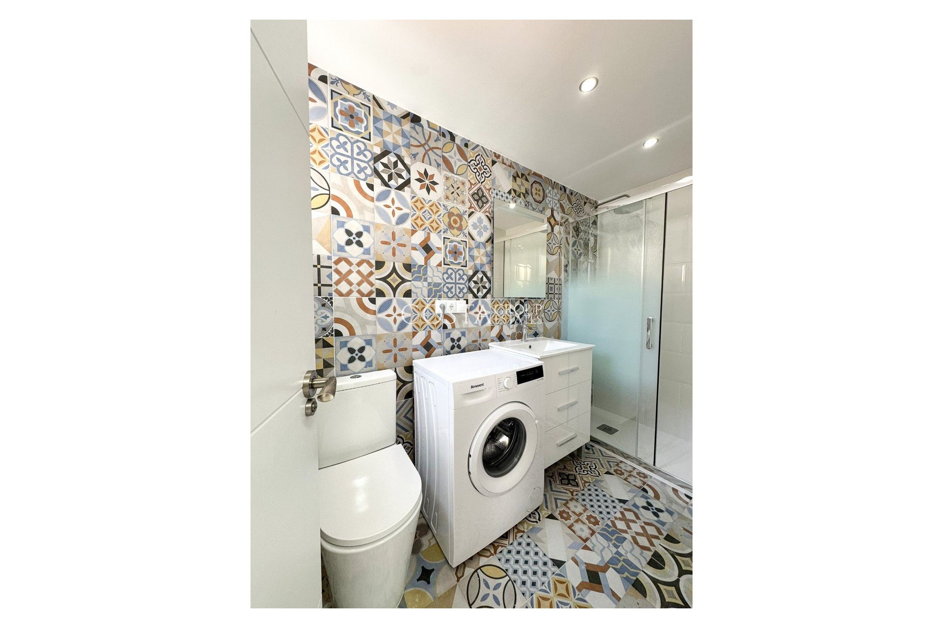 Odsprzedaż - Apartments -
Torrevieja - Torrevieja Centro