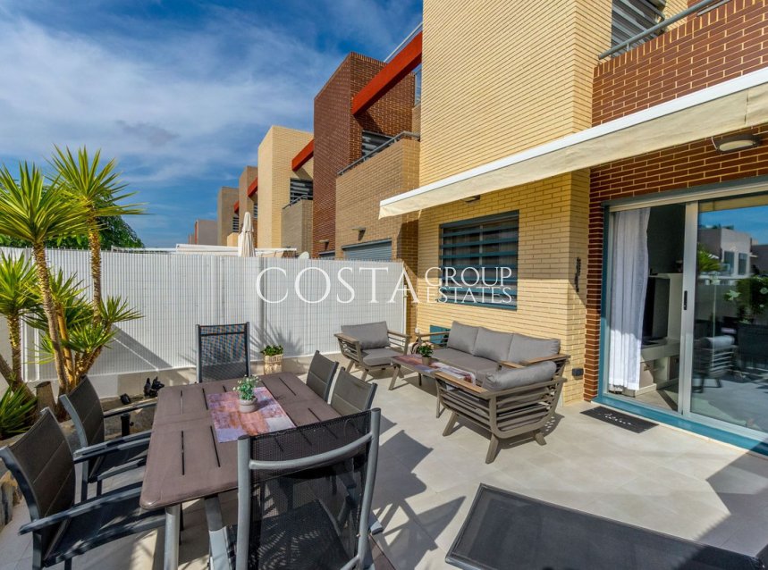 Odsprzedaż - Apartments -
Torrevieja - Torrevieja Centro
