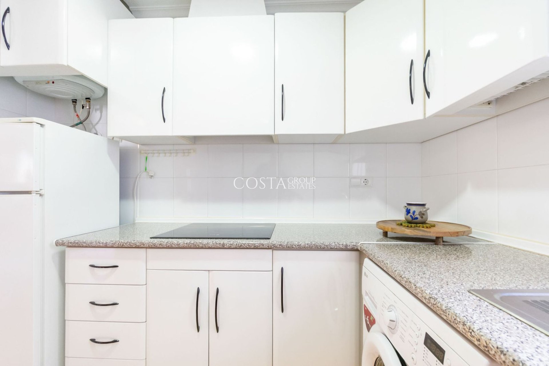 Odsprzedaż - Apartments -
Torrevieja - Torrevieja Centro